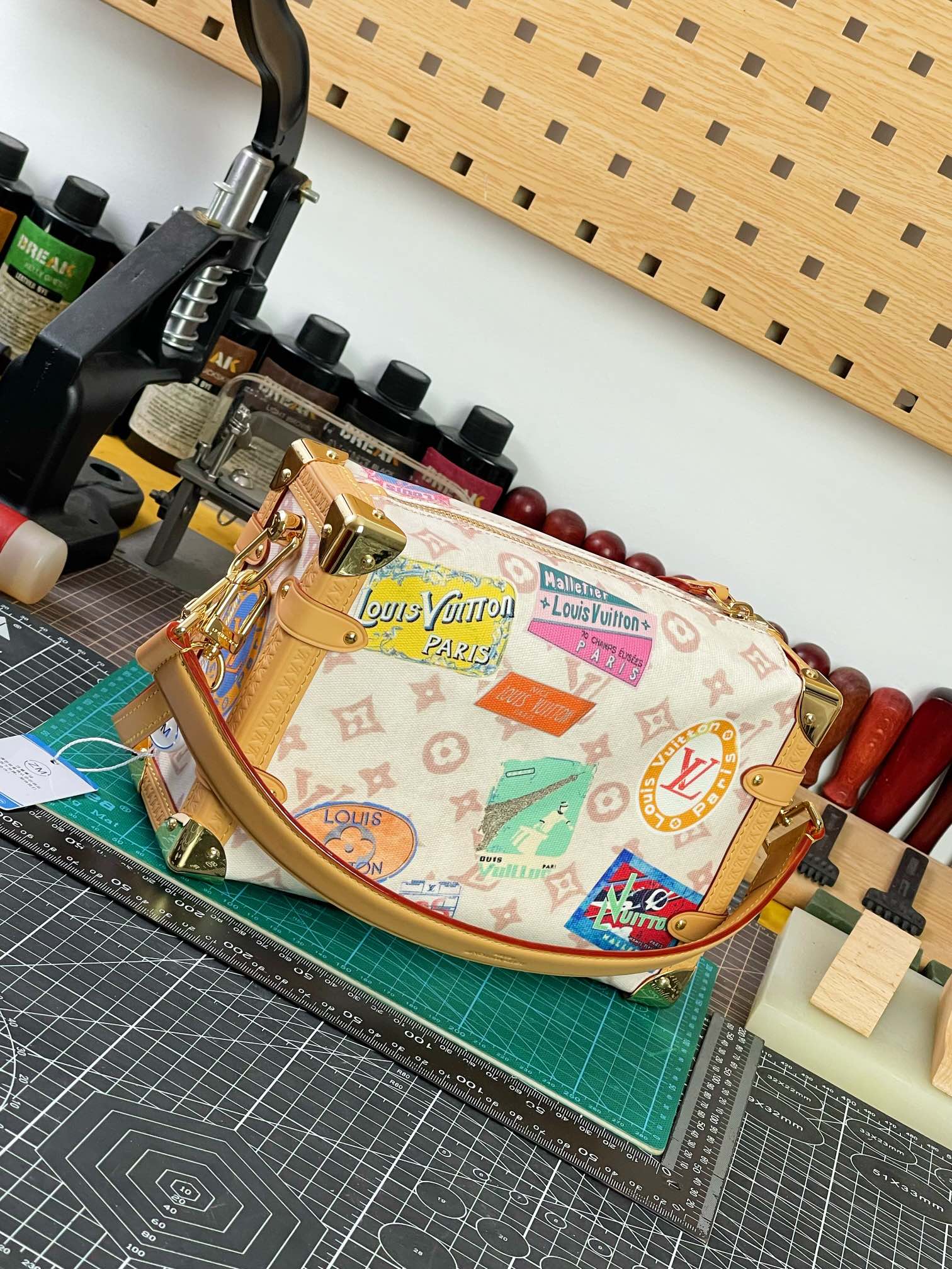 Louis Vuitton Flight Mode 手袋lv,包 3