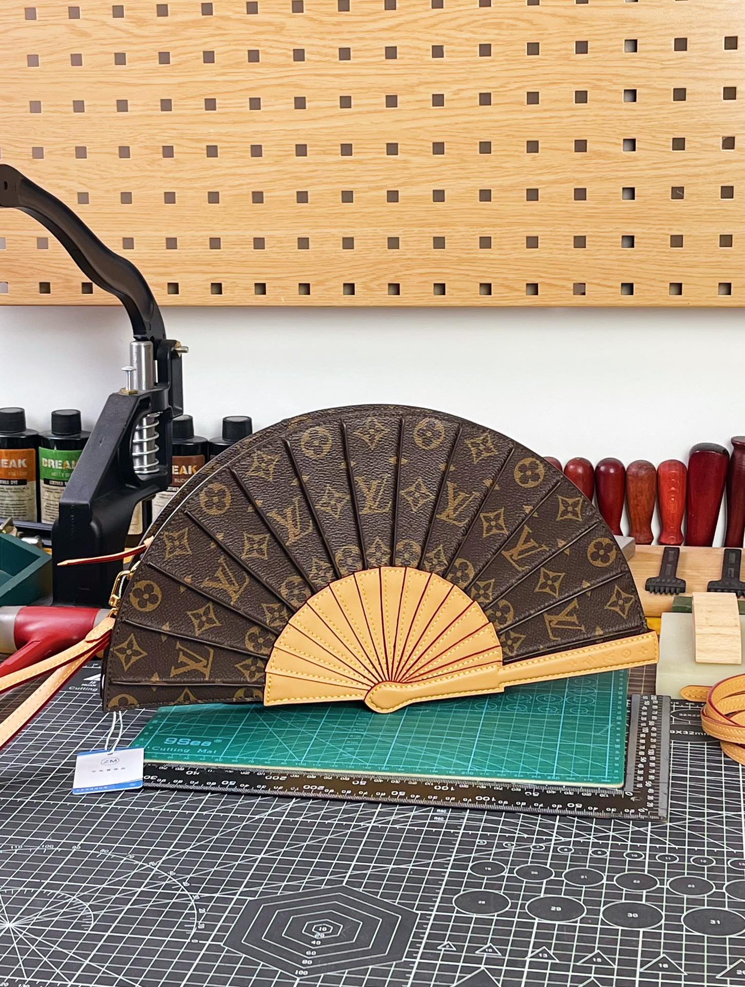 Louis Vuitton Monogram 手袋lv,包 2