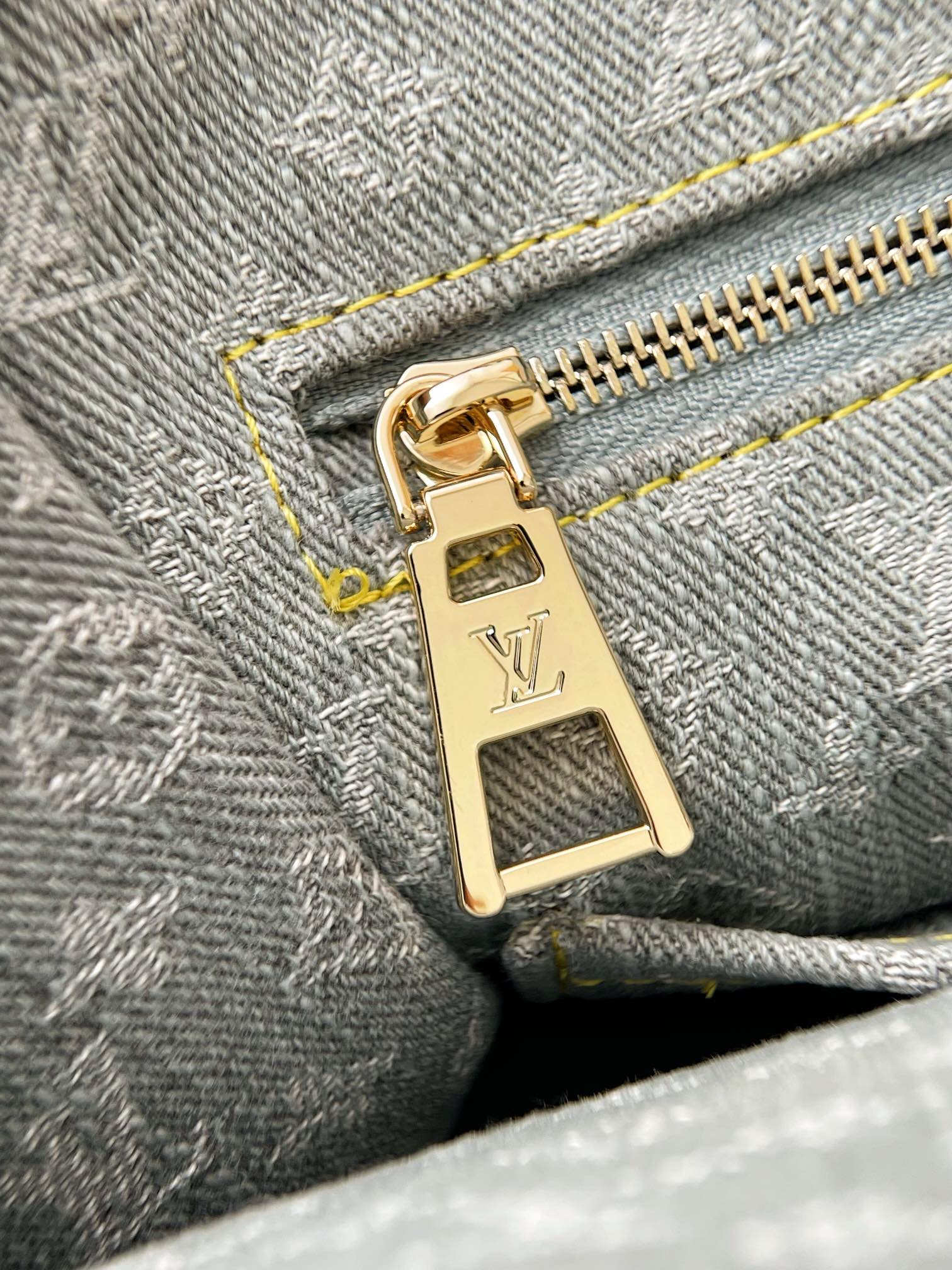 Louis Vuitton OnTheGo 手袋lv,包 5