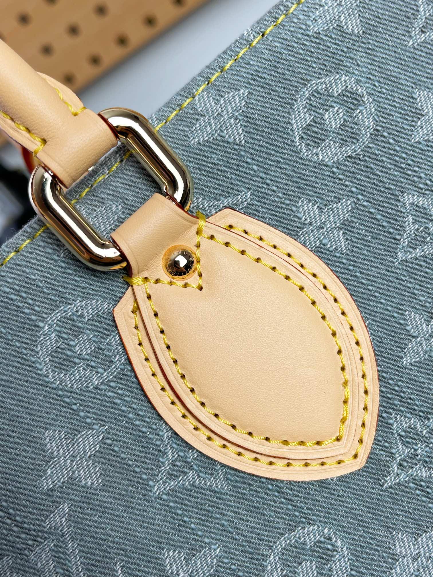 Louis Vuitton OnTheGo 手袋lv,包 7