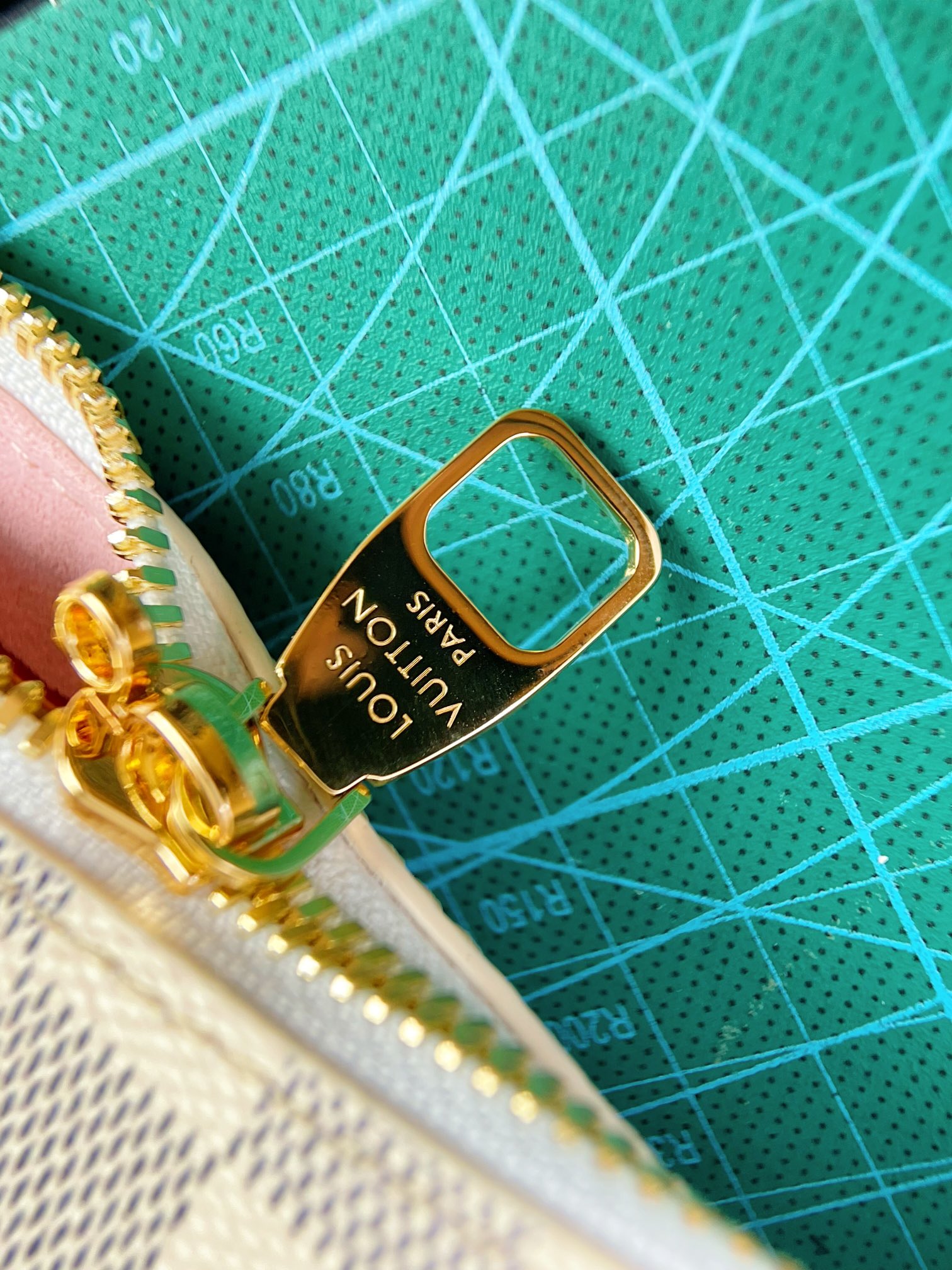 中免 Slouchy MM 托特包ami,lv,包 5