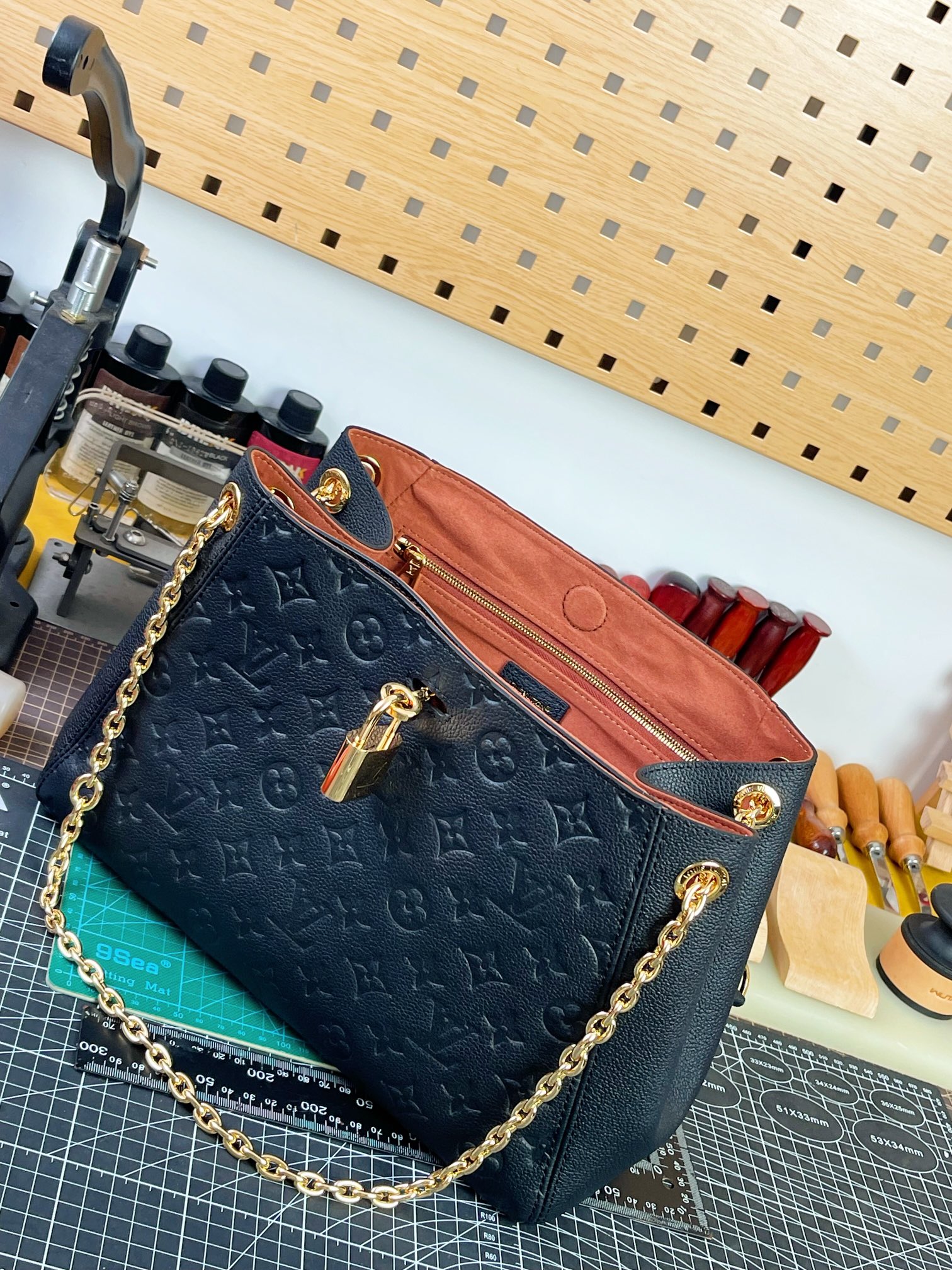 Louis Vuitton Promenade 手袋lv,包 4