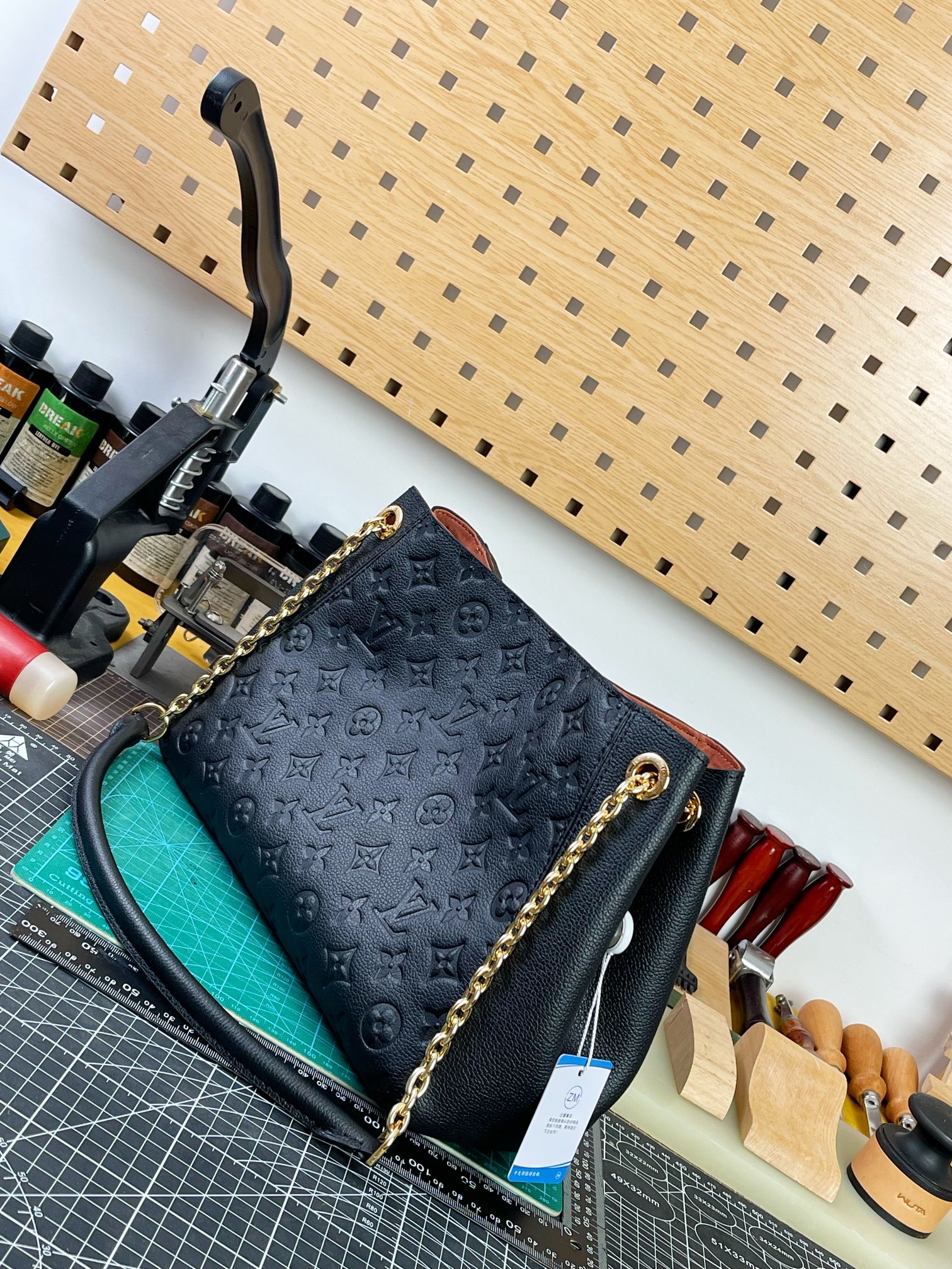 Louis Vuitton Promenade 手袋lv,包 2