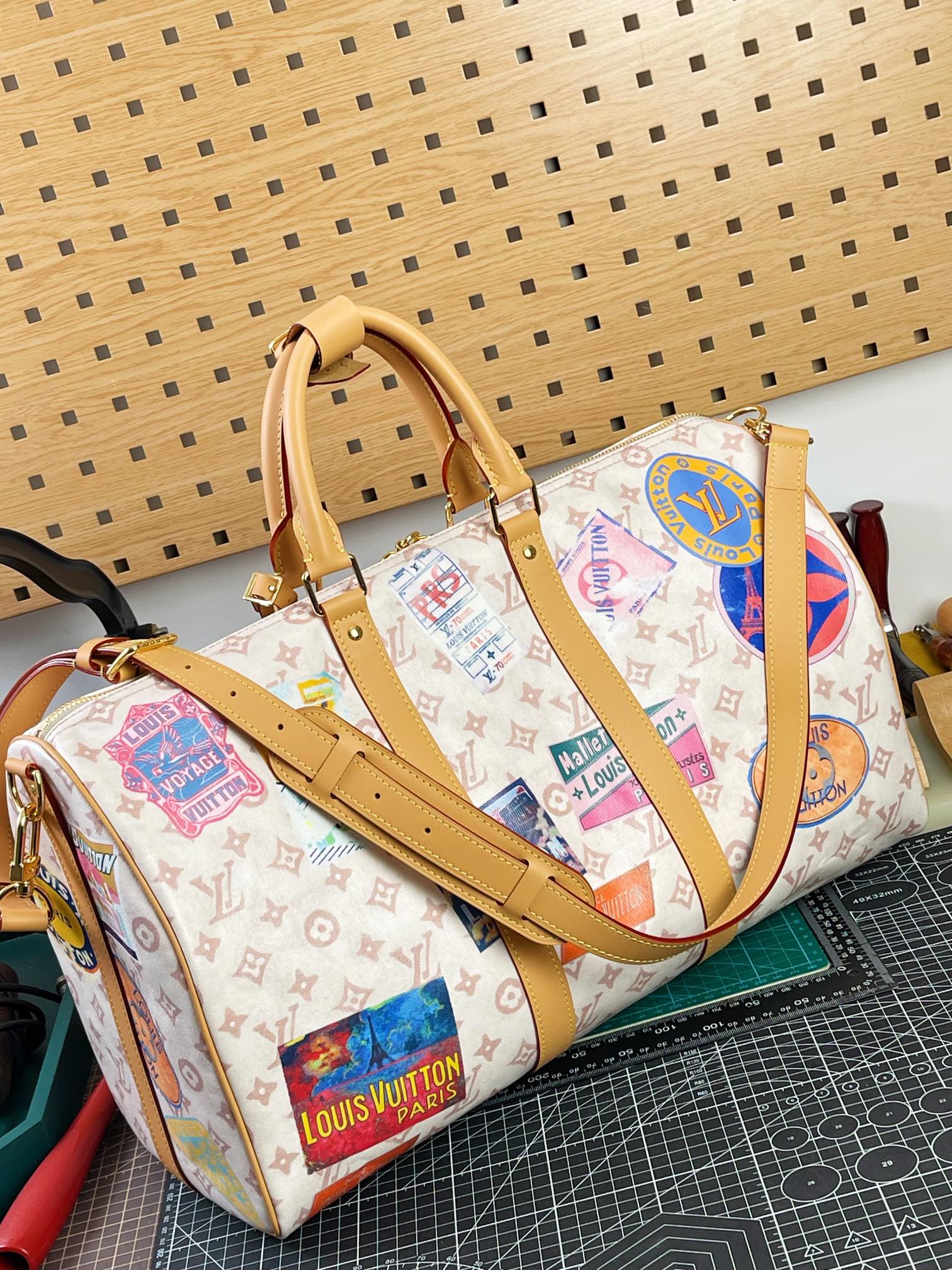 中免（Z M）原单天花板，163动态码
M14736
     Keepall Bandoulièr...