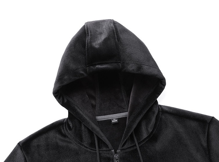 ！ GUCCI 新款双面绒拉链帽衫 冬装高端品质韩国绒加厚
简约独特的美感设计风格。双面绒纯棉材质！完美