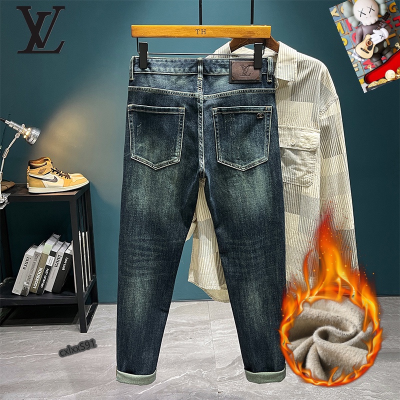  LV 新品高端加绒牛仔裤 加绒厚款秋冬系列产品、男装修身牛仔裤💎高品质小脚裤、弹力纤维面料柔软有质感！