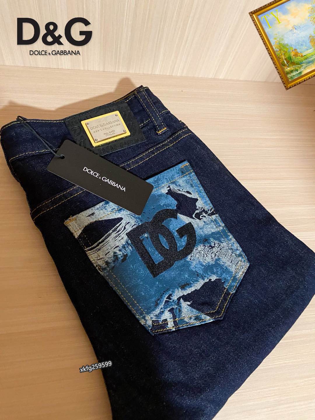  D&G 新品高端牛仔裤👖厚款秋冬系列产品、男装修身牛仔裤💎高品质小脚裤、弹力纤维面料柔软有质感！一流的