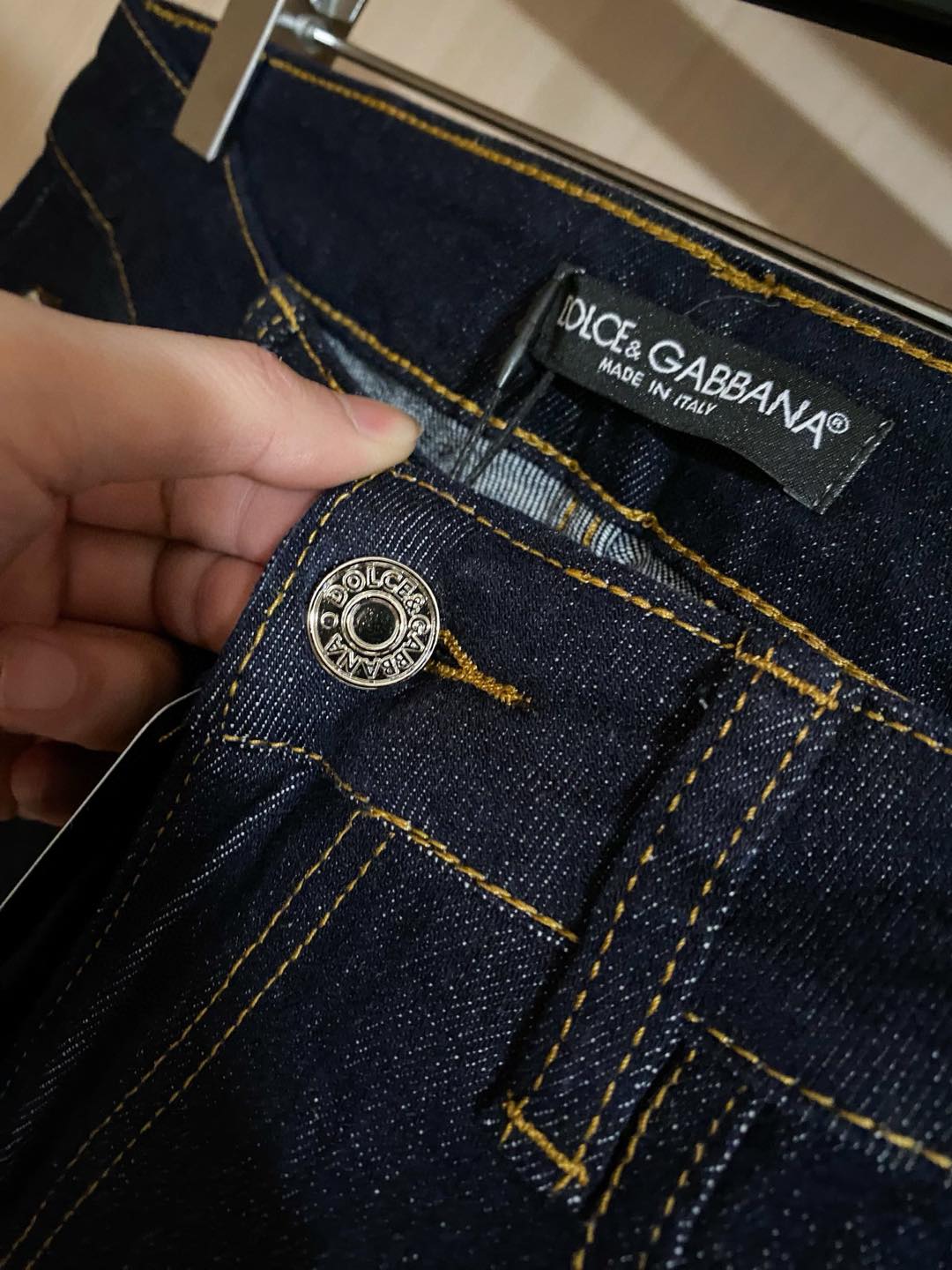  D&G 新品高端牛仔裤👖厚款秋冬系列产品、男装修身牛仔裤💎高品质小脚裤、弹力纤维面料柔软有质感！一流的