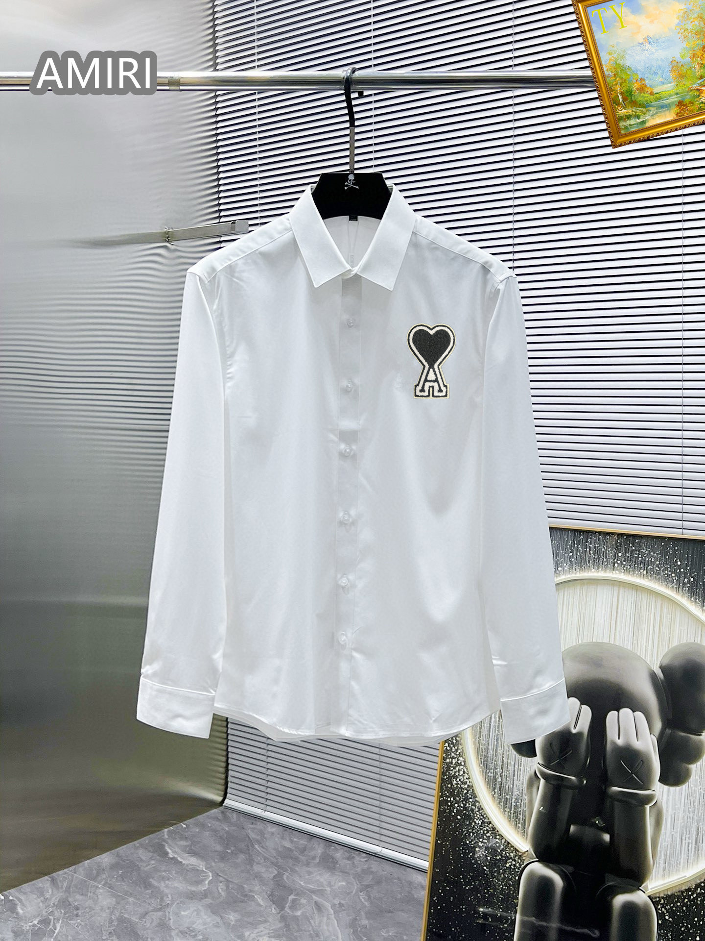 NO:438321,amini 2025ss new long-sleeved shirt shirt, high-end version!  Customized fabrics for counters are breathable and comfortable, with impeccable details, and the brand element design concept reflects high quality. The feel is delicate and soft!  It is casually cut, with a great upper body style!  The maximum number of codes (M-4XL) can wear about 200 catties, Shirts, alexander wang19860909amini 2025ss新款长袖 衬衫 衬衣,高端版本！专柜定制面料 透气舒适度高,细节无可挑剔,品牌元素设计理念,体现高品质.手感细腻柔软！呈现休闲裁剪,上身版型超赞！码数（M-4XL）最大可穿200斤左右,,shirts,alexander wang,Men's clothing