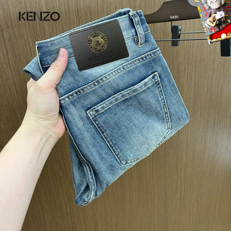 NO:438414,kenzo 25S spring and summer men's casual jeans......Made of cotton denim fabric, soft texture without losing muscles and bones, dry and tough feel. Classic iconic brand logo, soul-like embellishment. All indicators are top-quality, which naturally brings an excellent body feel!  !  !  Number of codes 28-3837, jeans,alexander wang19860909kenzo 25S春夏男士休闲牛仔裤.......棉质牛仔面料打造 质地柔软又不失筋骨,手感干爽有韧性 经典的标志性品牌徽标,灵魂般的点缀 各项指标皆为上品,自然带来极佳的上身体感！！！码数28-3837,,jeans,alexander wang,Men's clothing