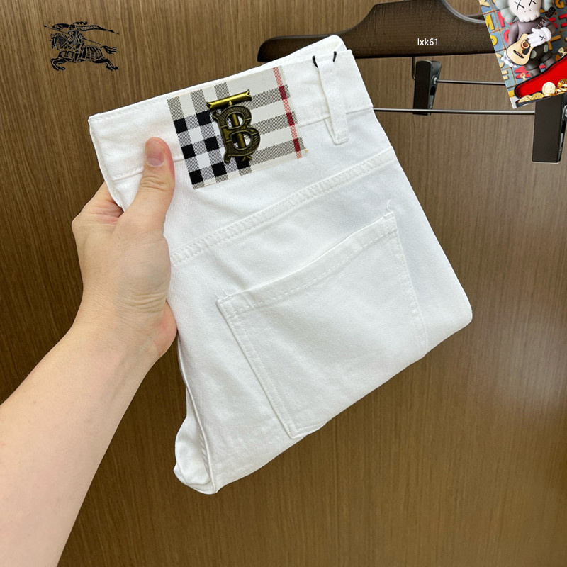 NO:429319,Burberry 25S spring and summer men's casual jeans......Made of cotton denim fabric, soft texture without losing muscles and bones, dry and tough feel. Classic iconic brand logo, soul-like embellishment. All indicators are top-quality, which naturally brings an excellent body feel!  !  !  Count 28-3837, burberry, jeans, alexander wang19860909巴宝莉 25S春夏男士休闲牛仔裤.......棉质牛仔面料打造 质地柔软又不失筋骨,手感干爽有韧性 经典的标志性品牌徽标,灵魂般的点缀 各项指标皆为上品,自然带来极佳的上身体感！！！码数28-3837,,burberry,jeans,alexander wang,Men's clothing