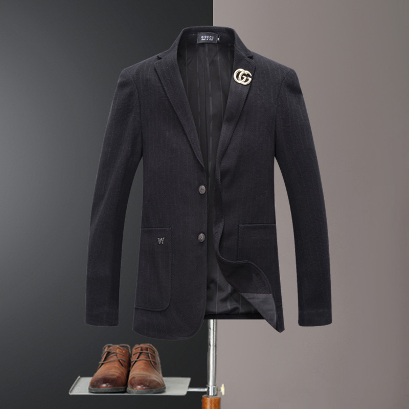 NO:728880,Support replacement after the year!  The high version of Gucci 2025SS is the main series of European counters. Men's slim-fitting suits are made of imported high-end fabrics. The fabrics are super cool and the upper body is chic and elegant, full of nobility!  Required size for male idols: M-XXXL (please state your height and weight when placing an order),,19860909支持年后退换！ 高版本 古奇 2025SS欧洲专柜主打系列.男士修身西服 ,采用进口高端面料 ,面料超级牛逼上身潇洒大气 ,贵气十足！男神必备码数:M-XXXL 下单请报身高体重),,,Men's clothing