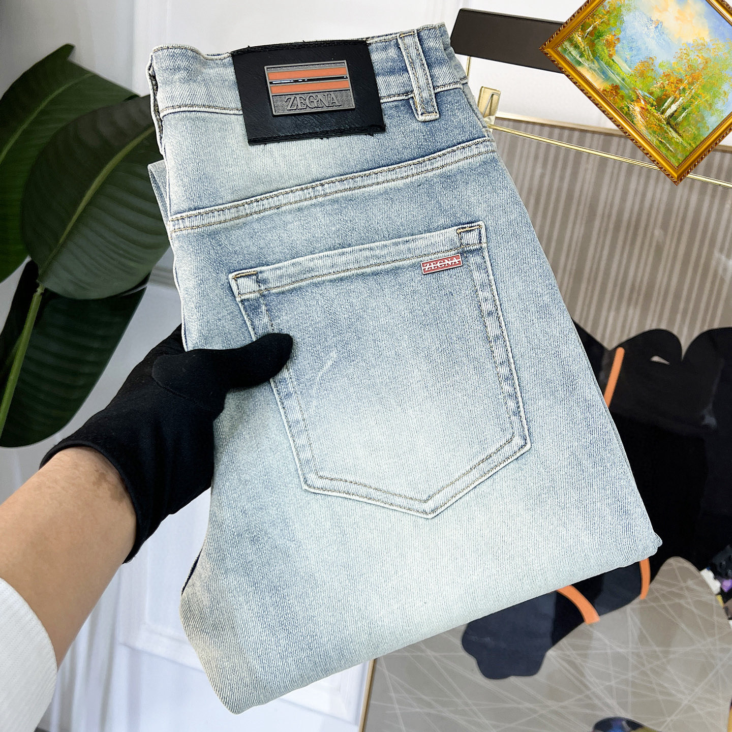 NO:431140,Jenia 2025ss new jeans, custom-made full set of hardware, brand new brand design craftsmanship, fine workmanship, perfect details, high version Number of codes 28-38 (no 35.37), zegna, jeans, alexander wang19860909杰尼亚 2025ss新款牛仔裤,定制全套五金,全新品牌设计工艺,做工精细,细节完美,高版本 码数28-38（无35.37）,,zegna,jeans,alexander wang,Men's clothing