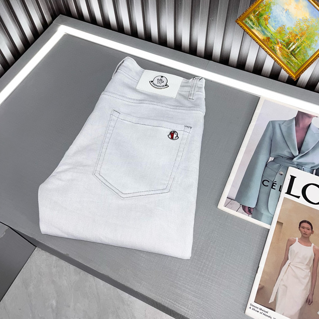 NO:429269,2025ss new jeans, custom-made full set of hardware, brand new brand design craftsmanship, fine workmanship, perfect details, high version Number of codes 28-38 (no 35.37), Moncler, jeans, alexander wang19860909蒙口 2025ss新款牛仔裤,定制全套五金,全新品牌设计工艺,做工精细,细节完美,高版本 码数28-38（无35.37）,,Moncler,jeans,alexander wang,Men's clothing