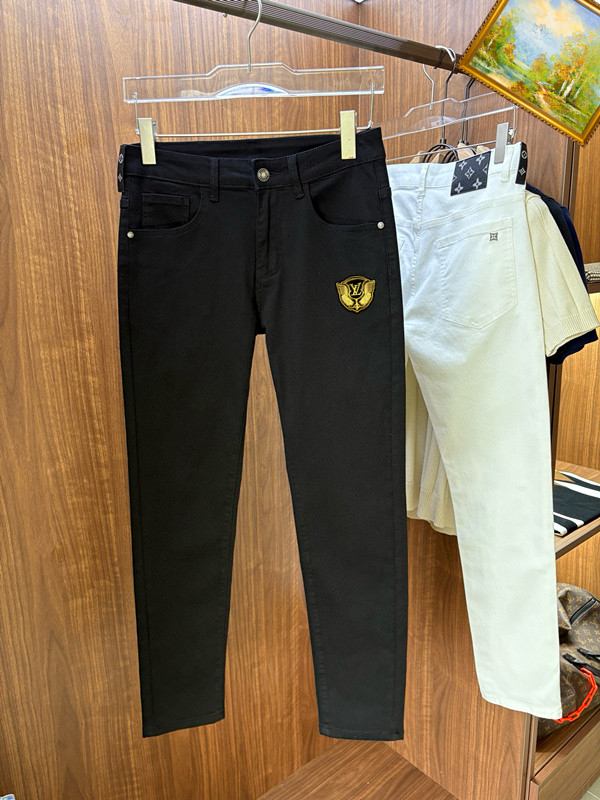NO:431210,LV 2025ss new jeans, custom-made full set of hardware, brand new brand design craftsmanship, fine workmanship, perfect details, high version number 28-38 (no 35.37), louis vuitton, jeans, alexander wang19860909LV 2025ss新款牛仔裤,定制全套五金,全新品牌设计工艺,做工精细,细节完美,高版本 码数28-38（无35.37）,,louis vuitton,jeans,alexander wang,Men's clothing