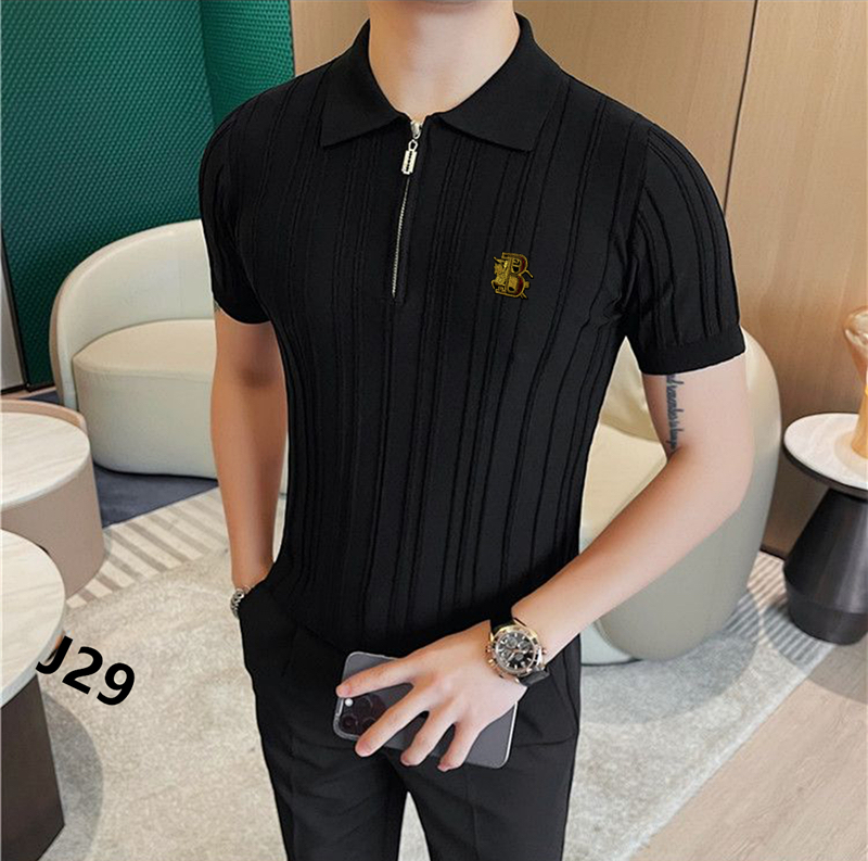 NO:431141,Burberry's top knitted ice silk short-sleeved high-end custom versatile style, which can be easily controlled by anyone. The fabric is fully customized craftsmanship, the latest logo design of the luxurious classic brand on the chest, which is very high-end and those who understand goods must enter!  The style and tailoring are slim styles, which are very exquisite, showing aura and highlighting the exquisiteness of business men. This is the unique feature, the right slim fit, and the upper body effect is very good!  Size M-3XL, Burberry, T-shirt, alexander wang19860909巴宝莉顶级针织冰丝短袖高级定制百搭款式 任何人都可以轻松驾驭 面料全订制工艺 胸前奢华经典品牌最新logo设计,非常显档次懂货的必须入！版型剪裁属于修身款 非常精致,显气场,又会凸显商务男士的精致,这就是独到之处,恰到好处的修身,上身效果非常赞！尺码M-3XL,,burberry,T-shirt,alexander wang,Men's clothing