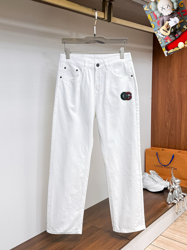 NO:728831,Support replacement after the year!  Gucci new autumn and winter jeans, customized original washed denim fabric, high breathability and comfort, unique design, top-notch printing technology letter pattern logo, original hardware accessories decoration, an extremely outstanding pair of jeans, the materials and craftsmanship are extremely luxurious and exquisite, extremely high-grade, handsome and stylish upper body. Size 28-38,,jeans,19860909支持年后退换！ 古奇 秋冬新款牛仔裤,定制原版水洗牛仔面料,透气性舒适性及高,独特设计,顶级印花工艺字母图案logo,原版五金辅料装饰,极为翘楚的一款牛仔裤,用料与工艺都极致奢华精湛,档次极高,上身帅气有型. 码数28-38,,jeans,,Men's clothing