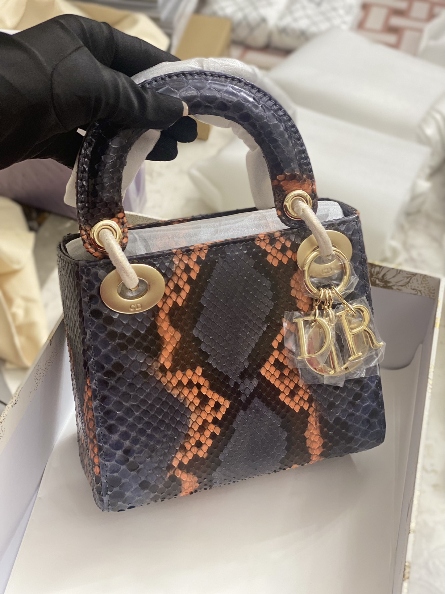 Export order multi-color small quantity Dior mini 17cm