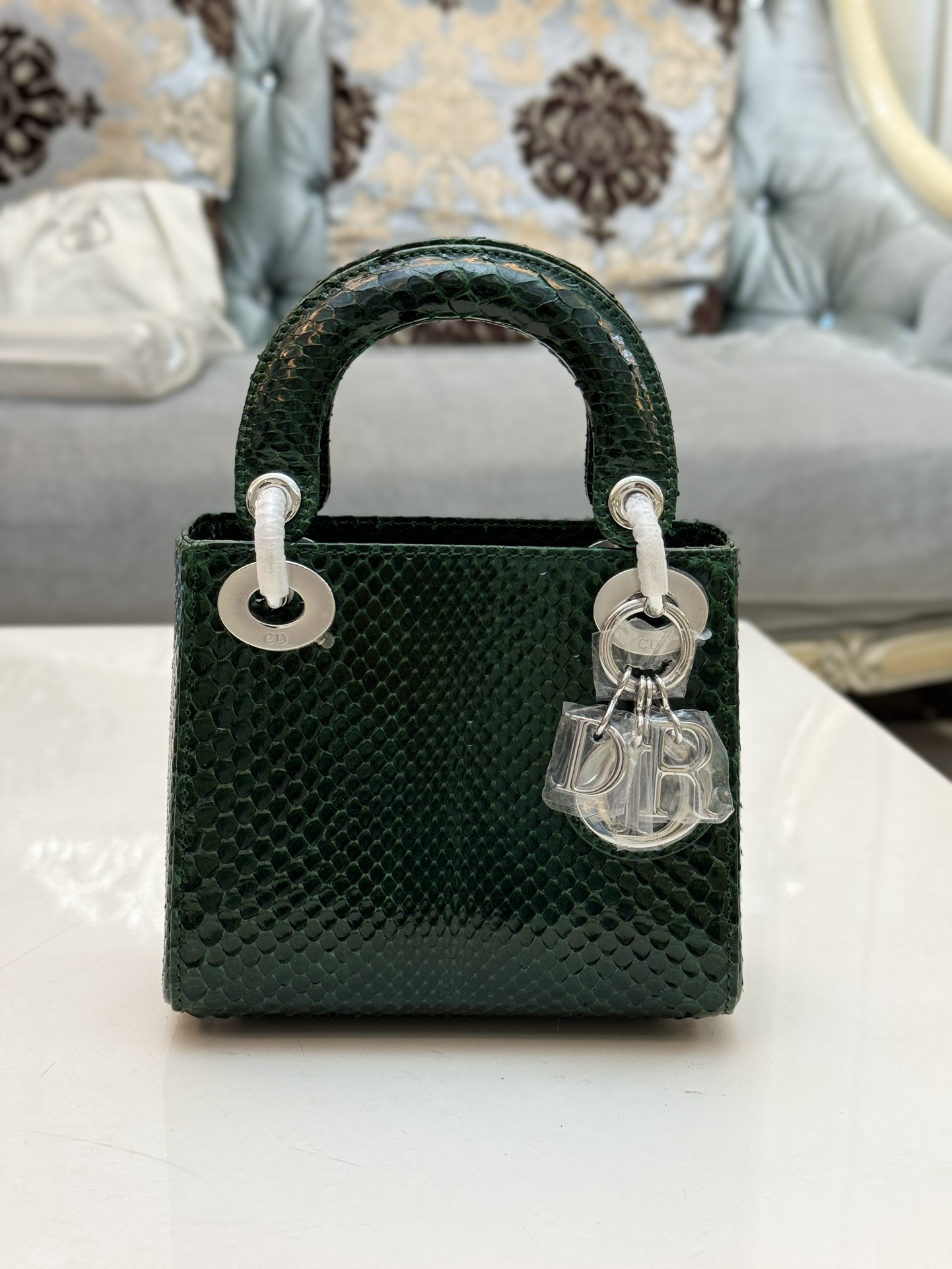 Dior Export order mini 17cm