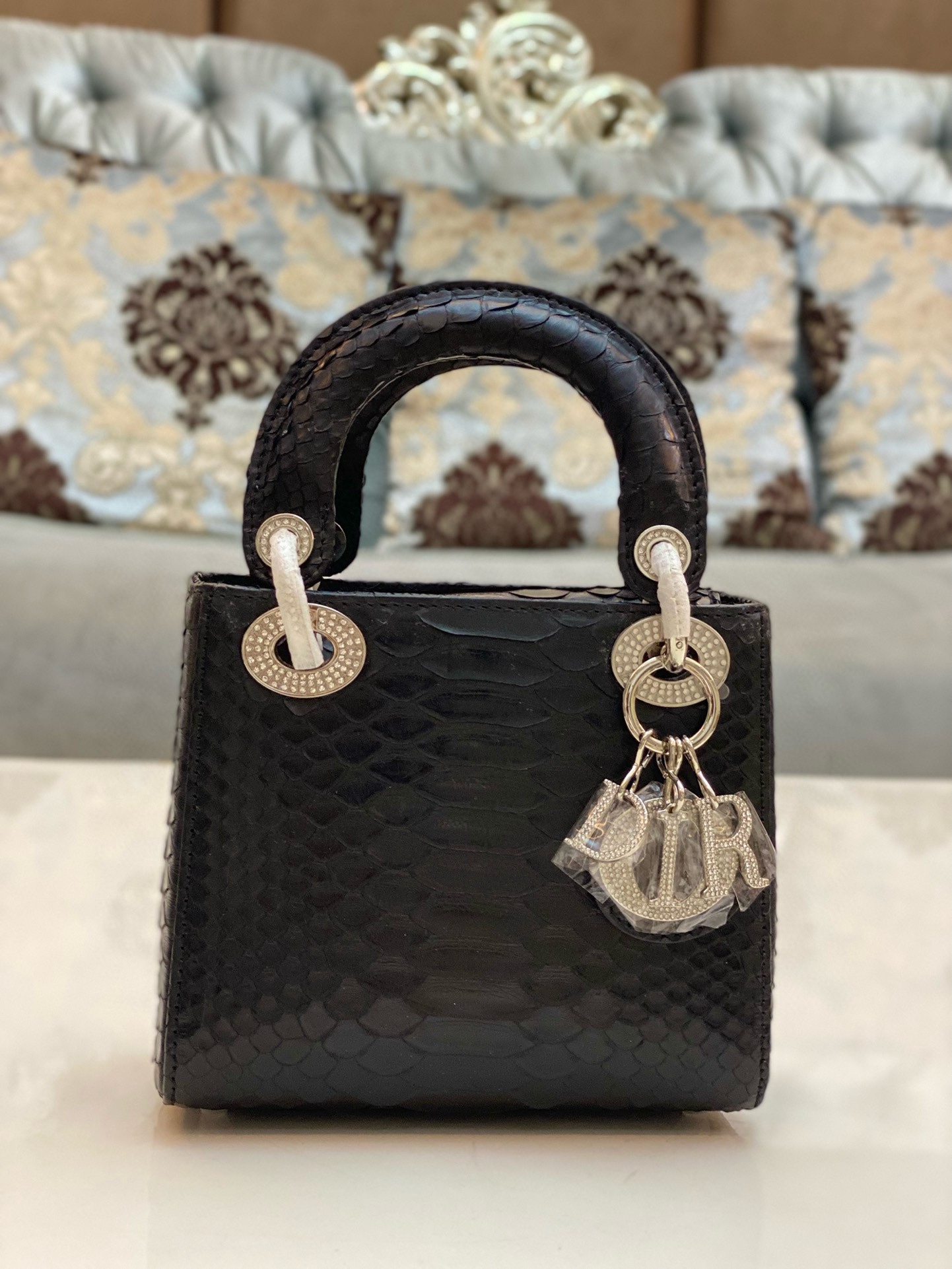 Dior Export order mini 17cm