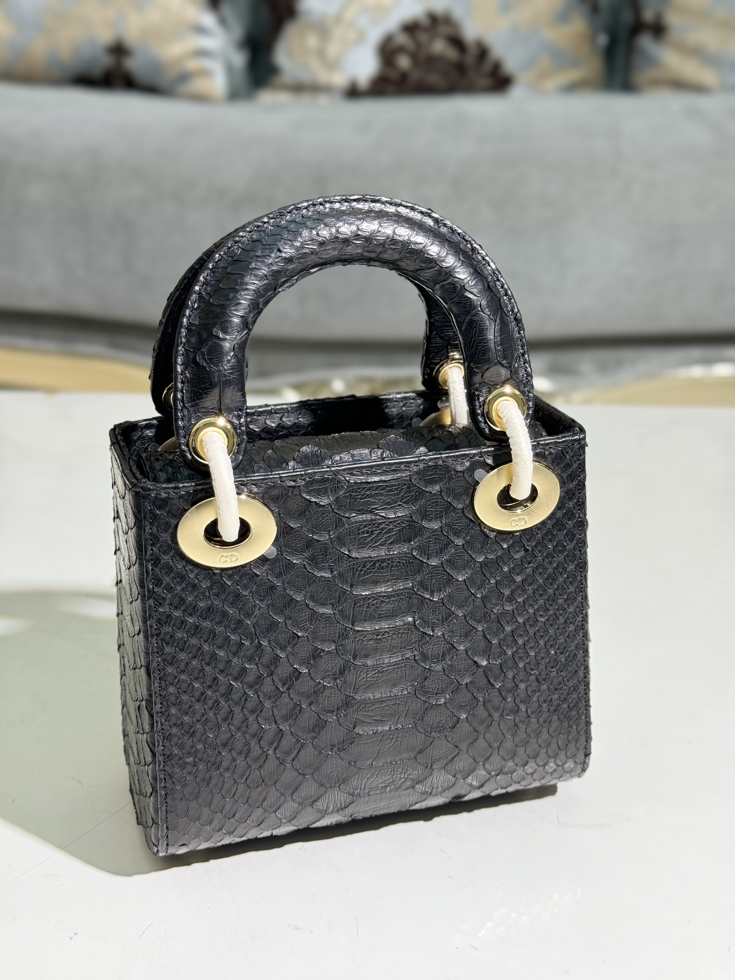 Dior Handmade rare leather, starting from 50,000 at the counter