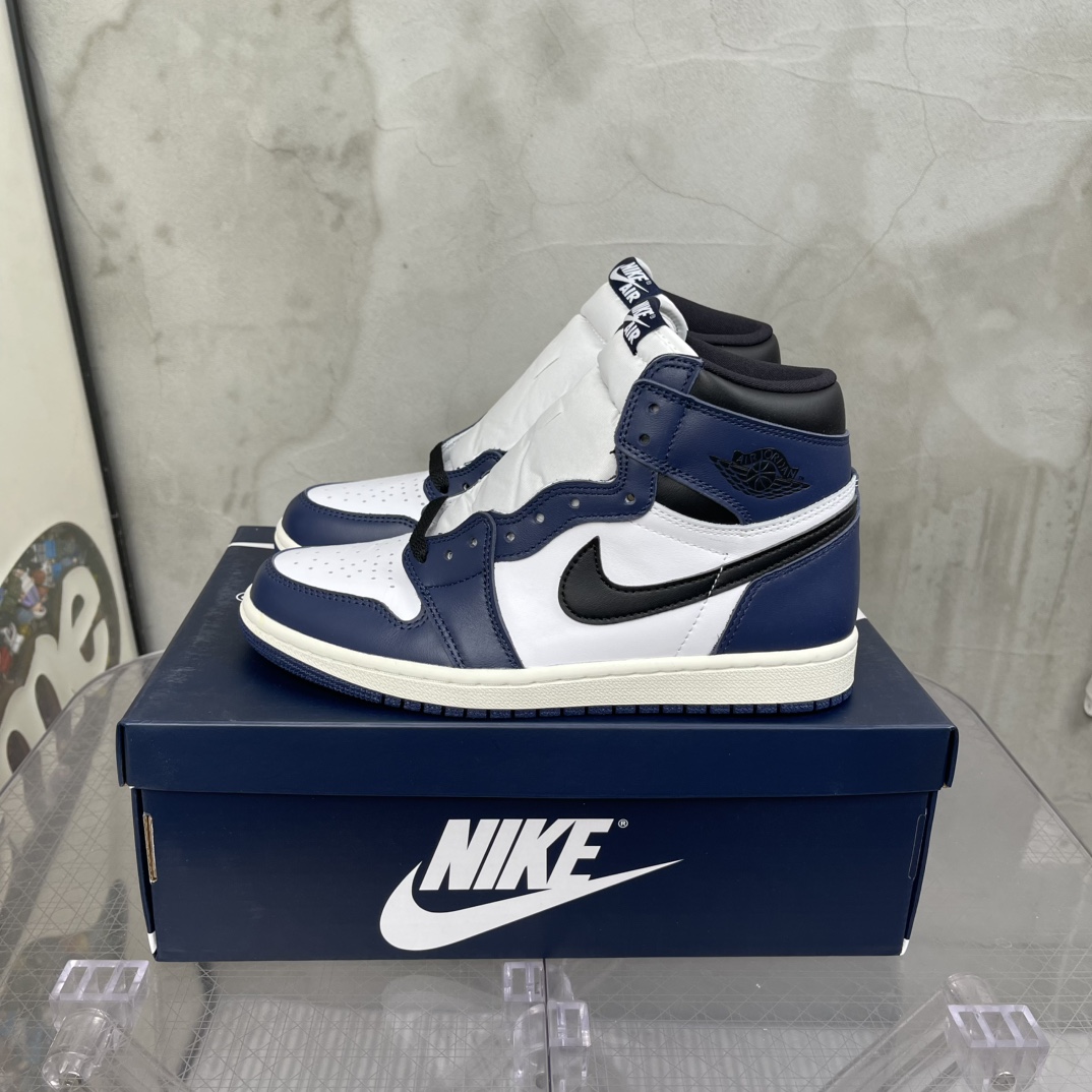 NO:236419,NIKE AIR JORDAN 1 RETRO HIGH OG Joe 1AJ1 Original top leather Real mark original box Details Real photos Number of codes 36 36.5 37.5 38 38.5 39 40 40.5 41 42 42.5 43 44 44.5 45 46, casual shoes/sneakers, sneakers19860909NIKE AIR JORDAN 1 RETRO HIGH OG 乔1AJ1 原厂头层皮 真标原盒 细节看实拍  码数36 36.5 37.5 38 38.5 39 40 40.5 41 42 42.5 43 44 44.5 45 46,休闲鞋/运动鞋,sneakers,Women's Shoes