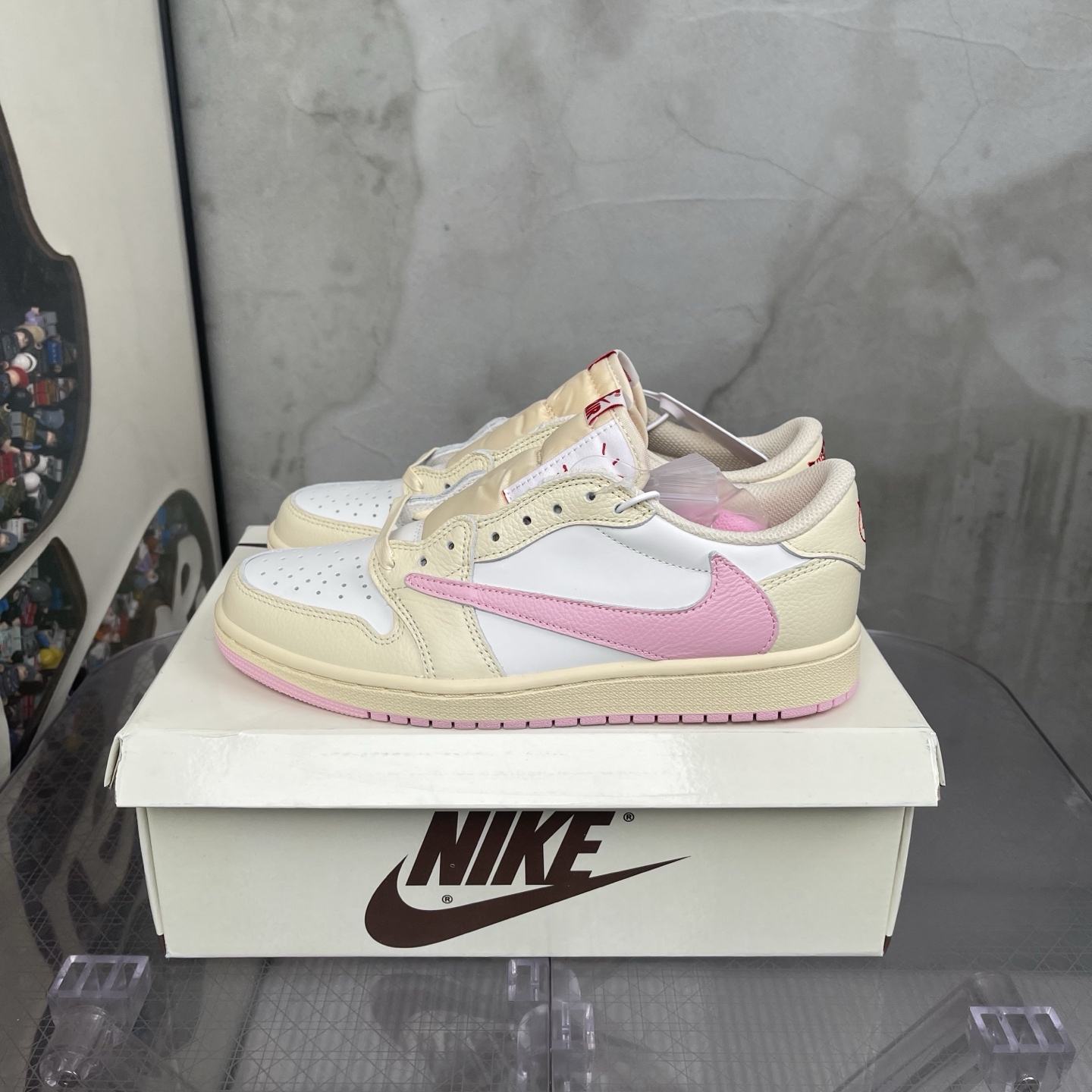 NO:693452,Travis Scott x Fragment x Air Jordan 1 low low barb 36-47.5 (including half) pure original version, casual shoes/sports shoes, sneakers19860909Travis Scott x Fragment x Air Jordan 1 low 低帮倒钩 36-47.5（含半） 纯原版本,休闲鞋/运动鞋,sneakers,Women's Shoes