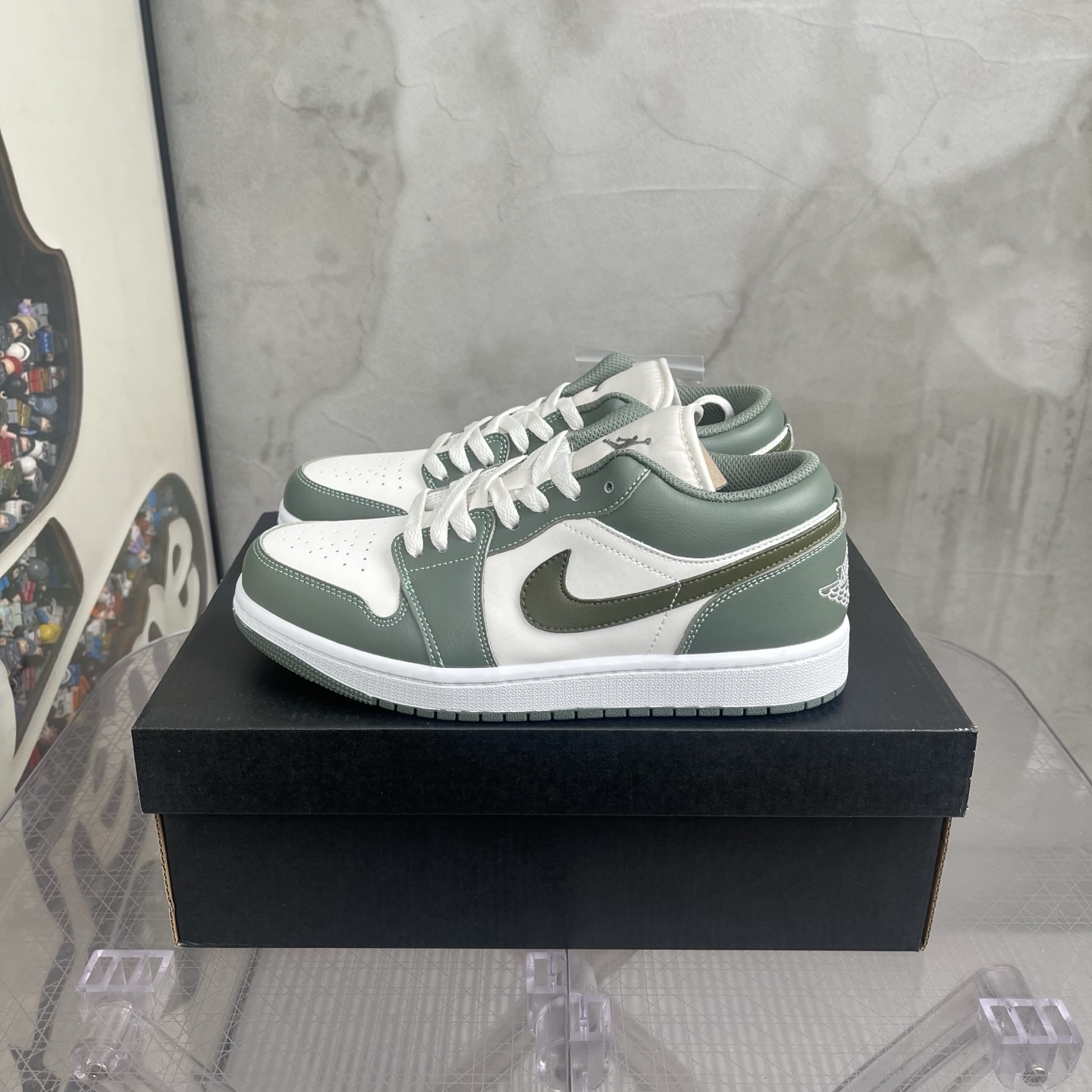 NO:693454,aj1 low top pure original version size 36-46, casual shoes/sports shoes, sneakers19860909aj1低帮 纯原版本 36-46码,休闲鞋/运动鞋,sneakers,Women's Shoes