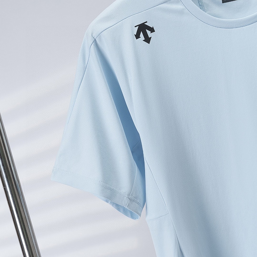 Descente Camiseta de Manga Corta con Cuello Redondo para Hombre - Algodón Suave 10 a1748144546428 8643