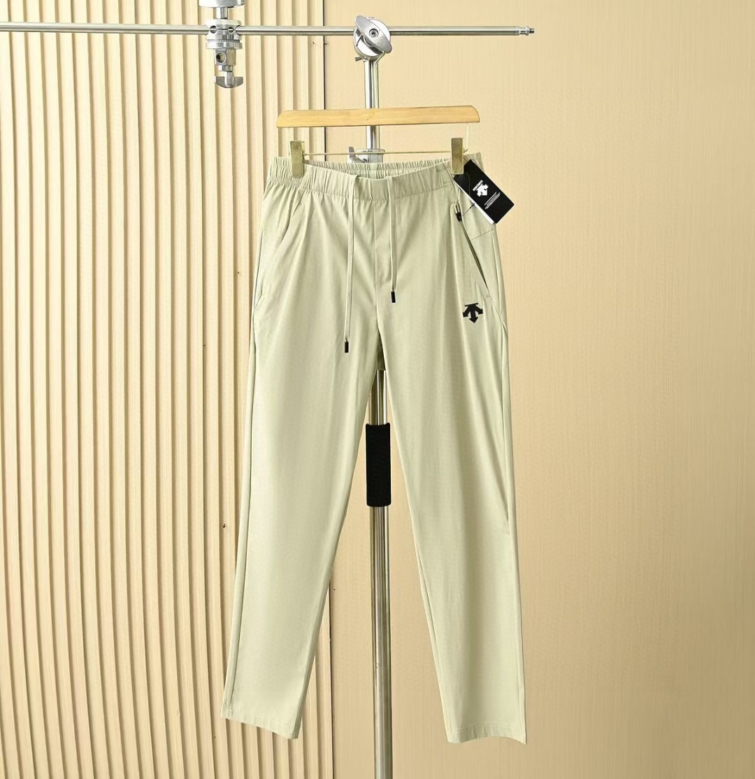 Pantalones Deportivos Descente para Hombre: Ligeros, Elásticos y de Secado Rápido 6 a1748144788352 4161