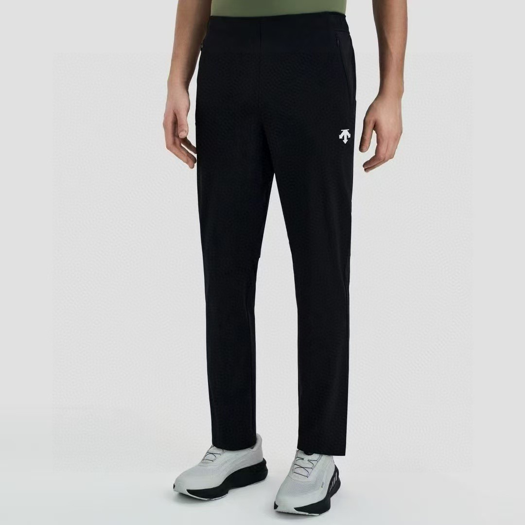 Pantalones Deportivos Descente para Hombre: Ligeros, Elásticos y de Secado Rápido 4 a1748144788359 3602
