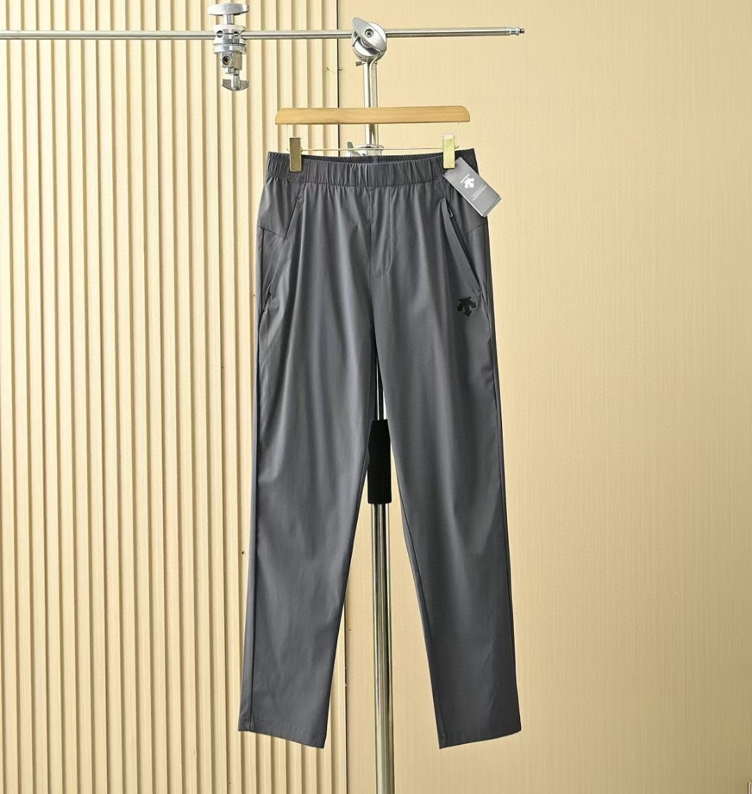 Pantalones Deportivos Descente para Hombre: Ligeros, Elásticos y de Secado Rápido 7 a1748144788360 1424