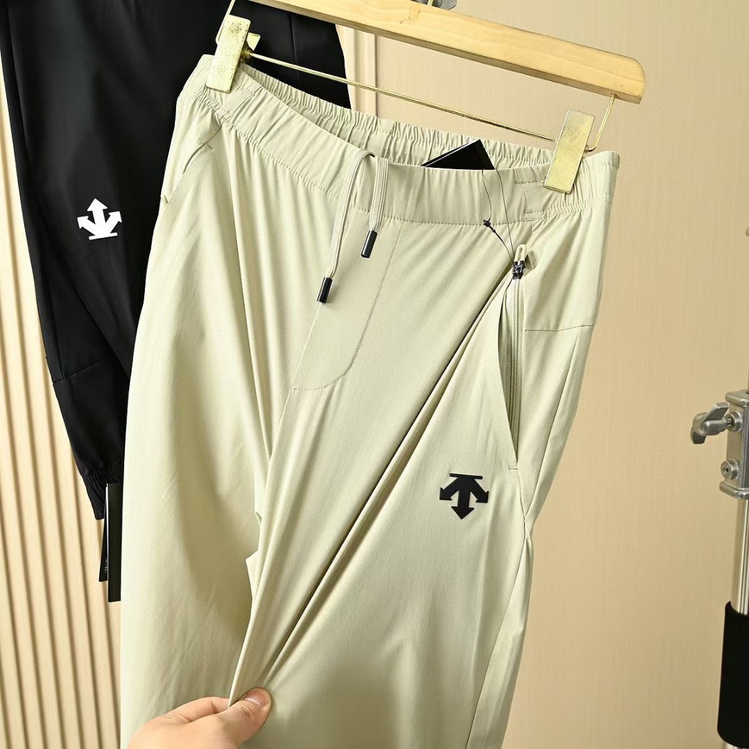 Pantalones Deportivos Descente para Hombre: Ligeros, Elásticos y de Secado Rápido 15 a1748144789957 5557