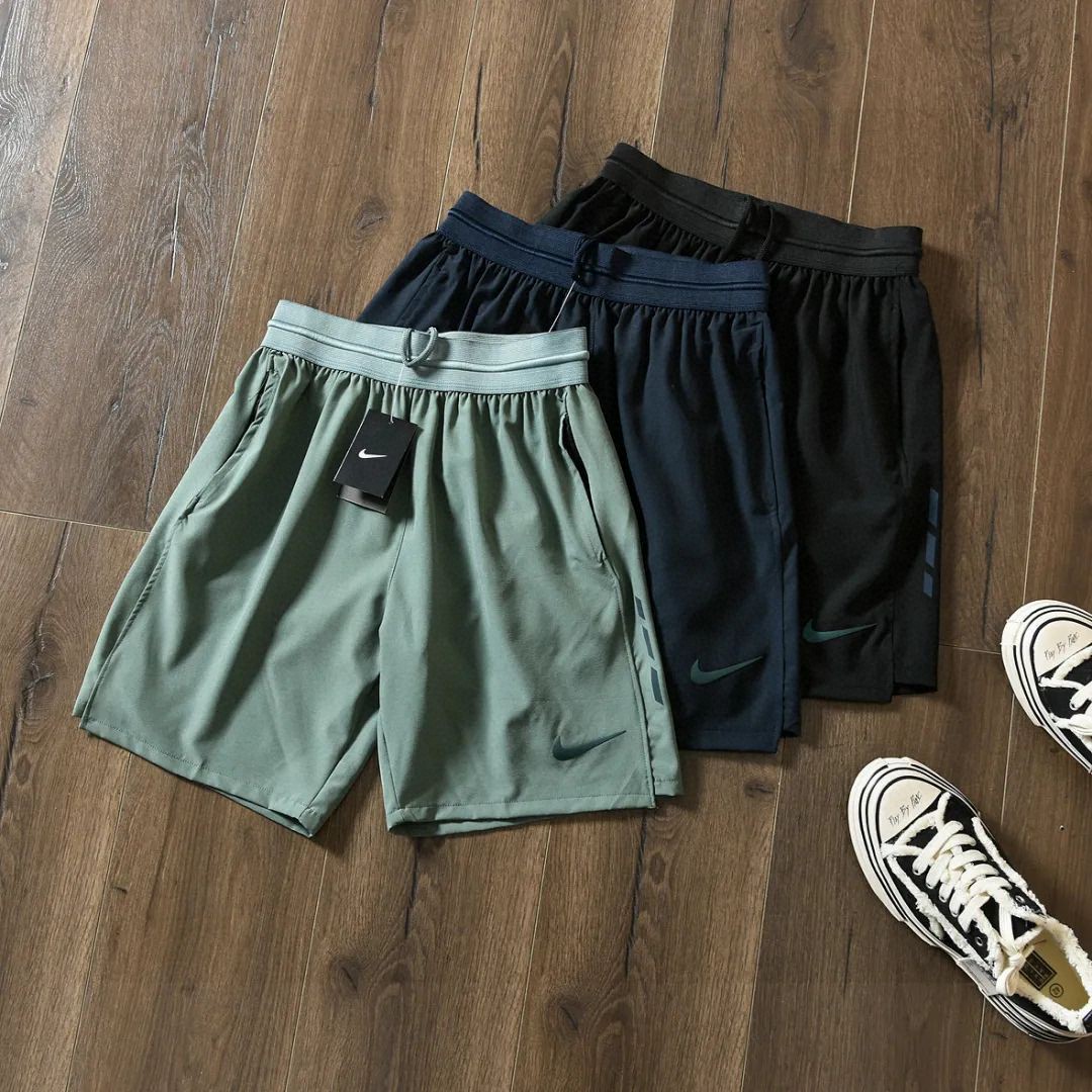 Alternative view of Shorts 02782