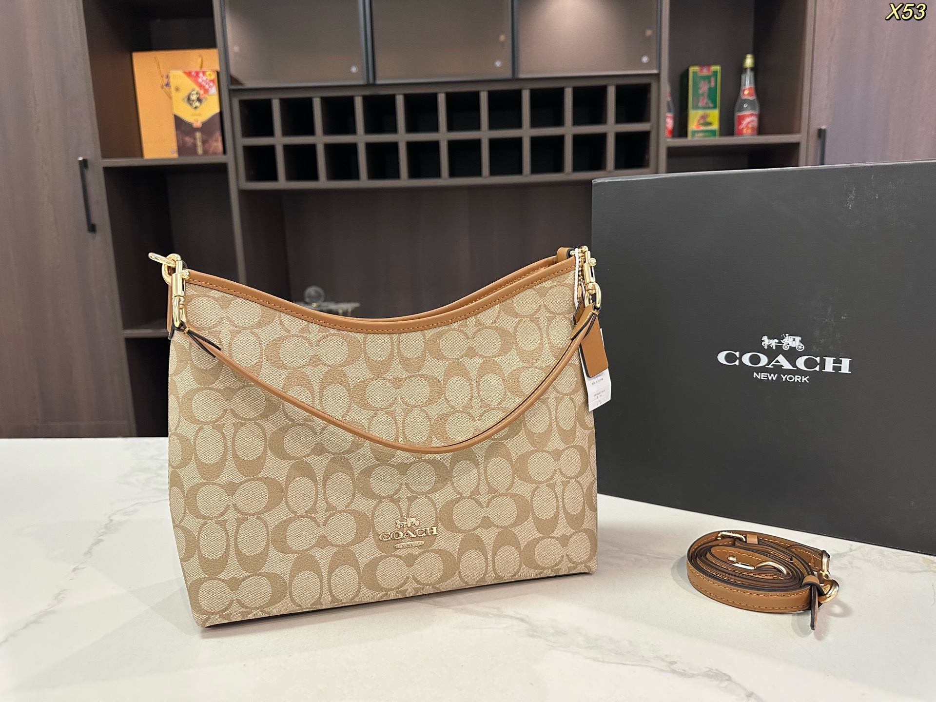 _djH9sfR4Egl7DzdBec3xuvVvItNvg2-MRXE0rnw