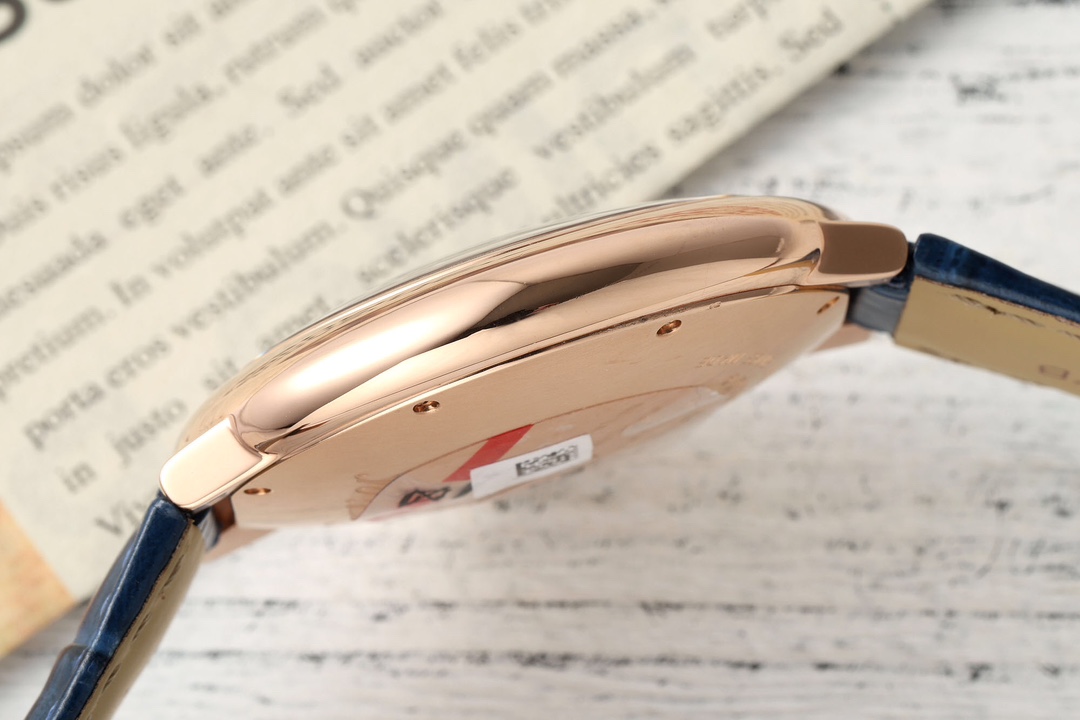 Cartier Luxury Watch Collection 5
