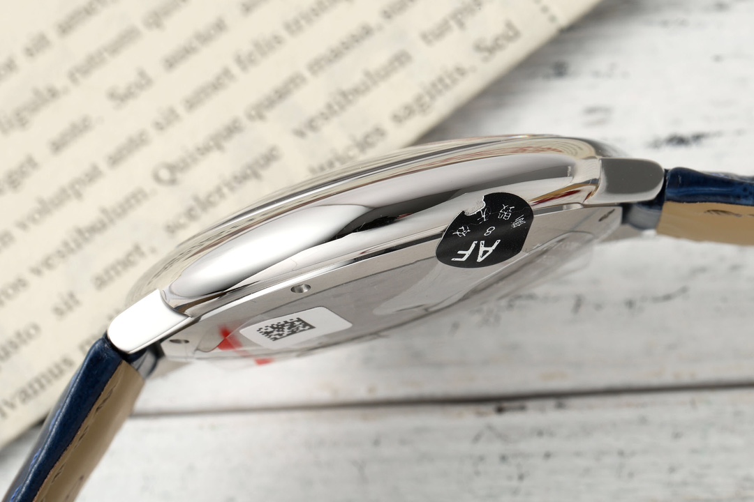 Cartier Luxury Watch Collection 4