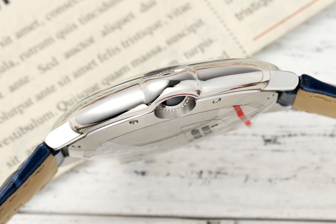 Cartier Luxury Watch Collection 5