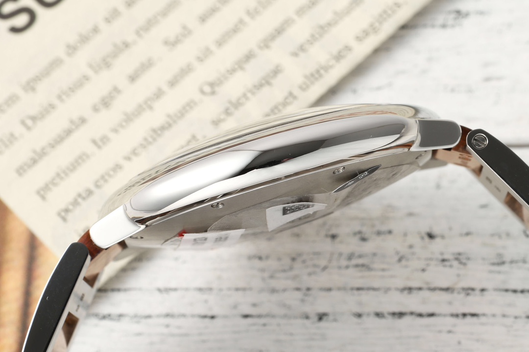 Cartier Luxury Watch Collection 5
