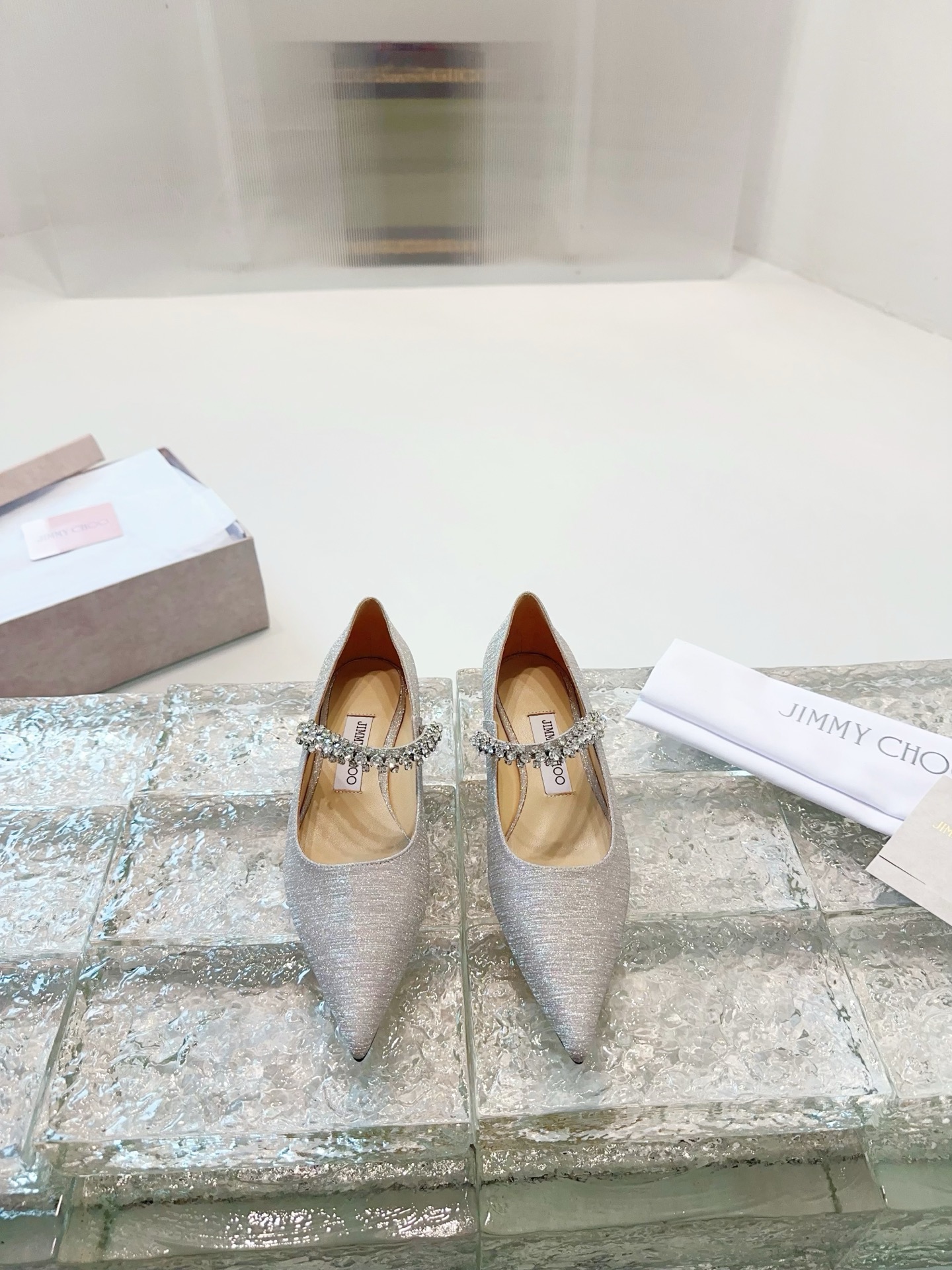 NO:223156,BING UM FLAT silver flat shoes, high heels sandals, sandals, flats, high heels19860909BING UM FLAT 银色平底鞋,高跟鞋凉鞋,sandals,flats,high heels,Women's Shoes