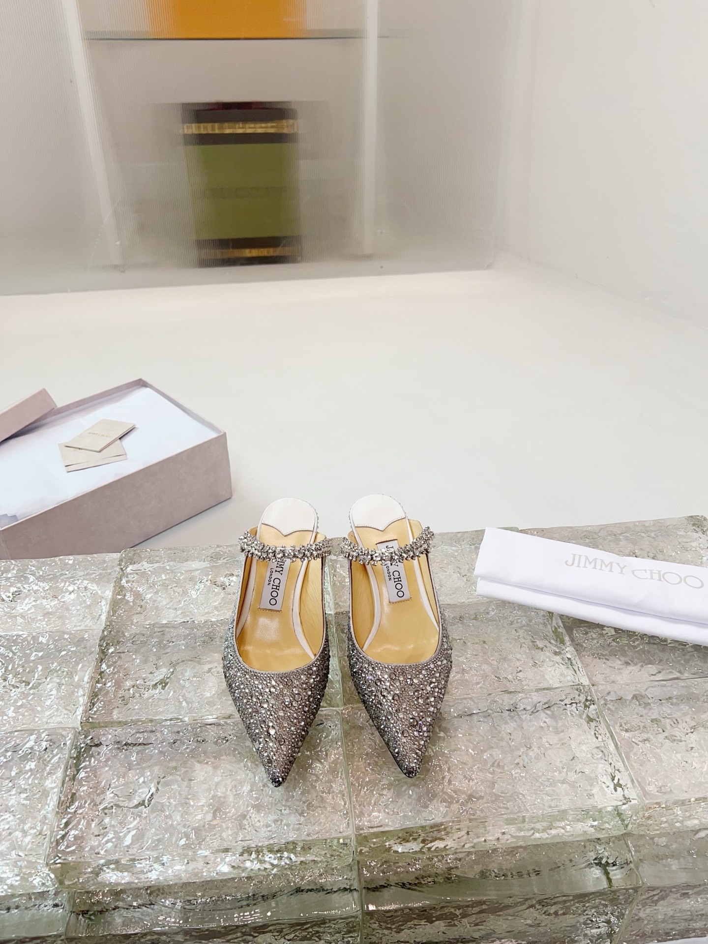 JIMMY CHOO hoge hakken sandalen slingback pumps met puntige neus en kristallen bandjes + geïmporteerd lamsleer volledig kristallen lamsleer