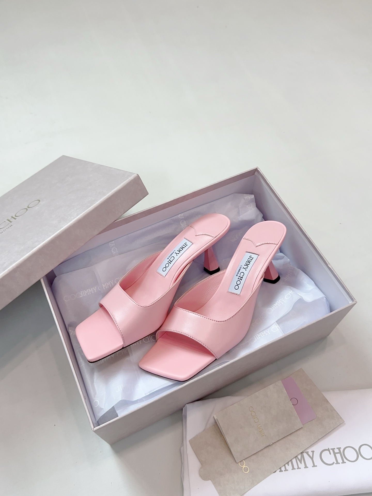 JIMMY CHOO Escarpins Sandales à talons Sandales ouvertes à l'arrière Escarpins à bout pointu Sangles en cristal + cuir de mouton importé Cuir de mouton grainé cristal