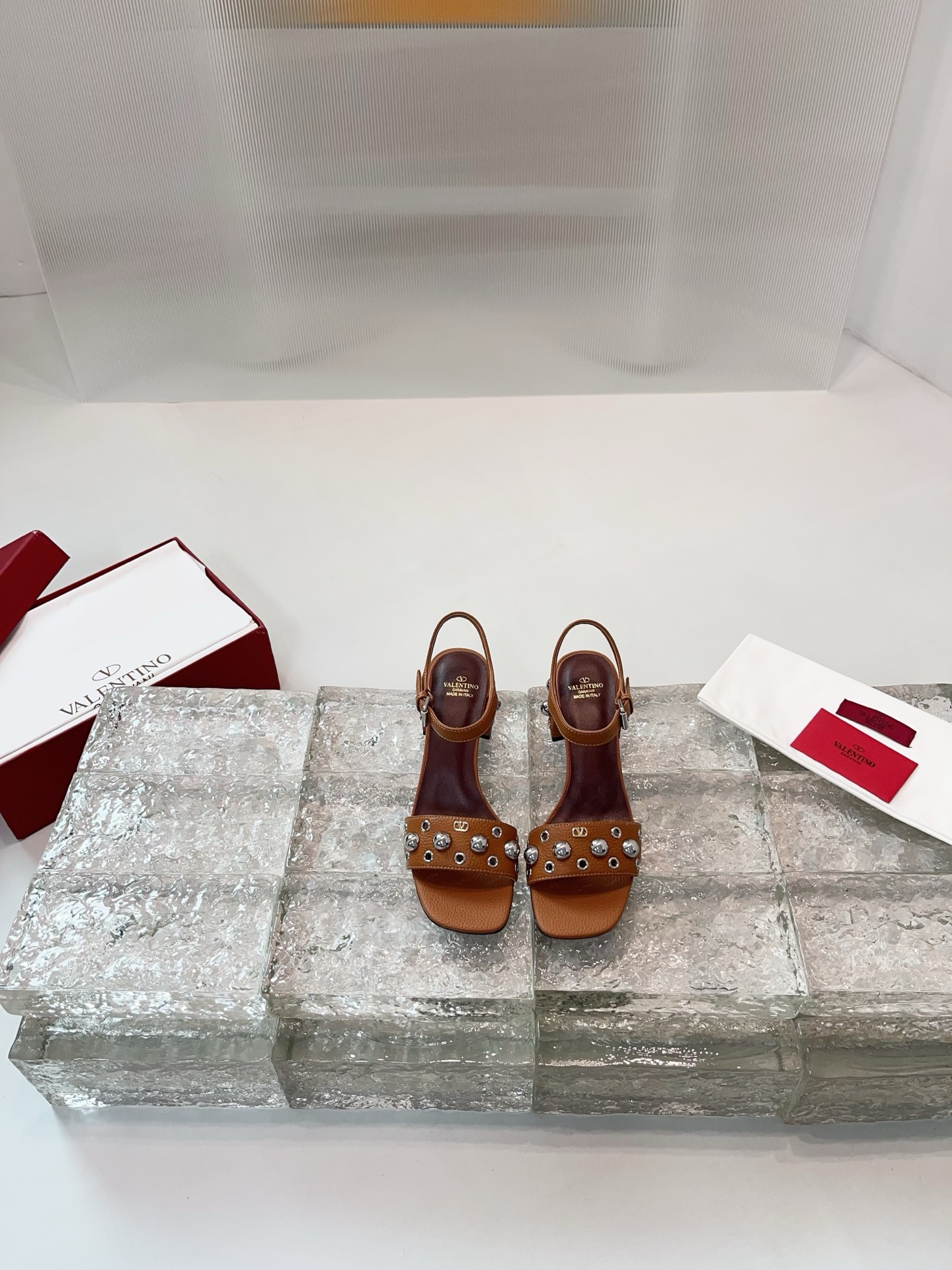 NO:420360,Valentino, high heels sandals, valentino, sandals, high heels19860909华伦天奴,高跟鞋凉鞋,valentino,sandals,high heels,Women's Shoes