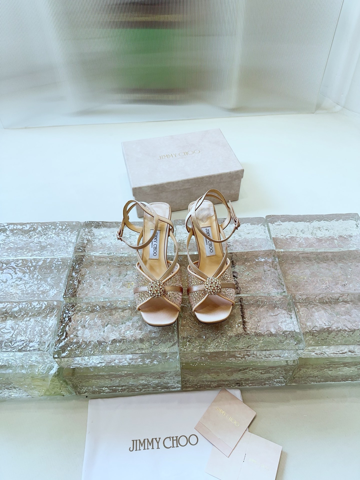 JIMMY CHOO Escarpins Sandales à talons Sandales à brides arrière Bout pointu Chaussures décolletées Brides en cristal + cuir de mouton importé Cuir de mouton grainé cristal
