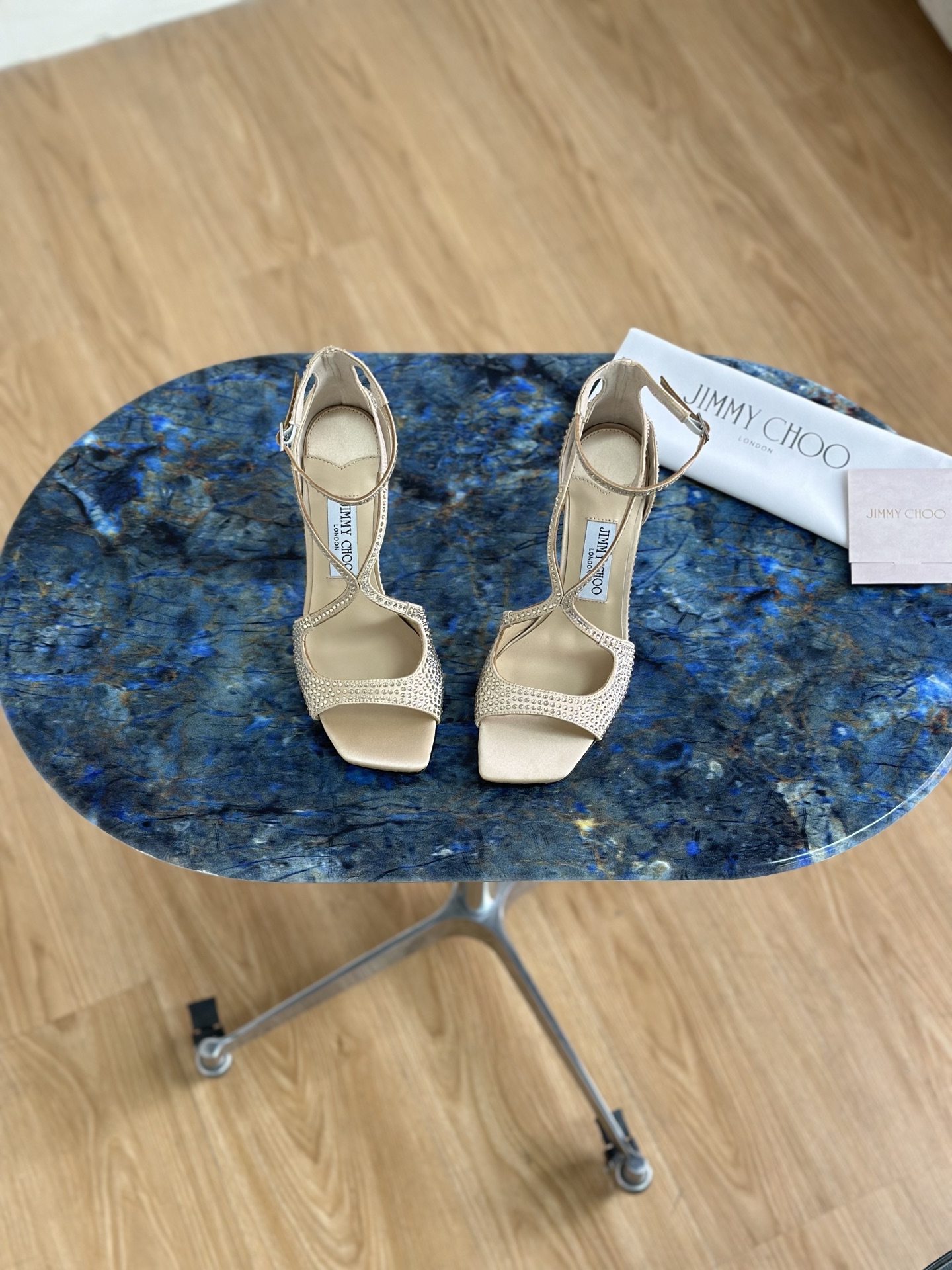 JIMMY CHOO Escarpins Sandales à talons Sandales à brides arrière Bout pointu Chaussures décolletées Brides en cristal + cuir de mouton importé Cuir de mouton grainé cristal