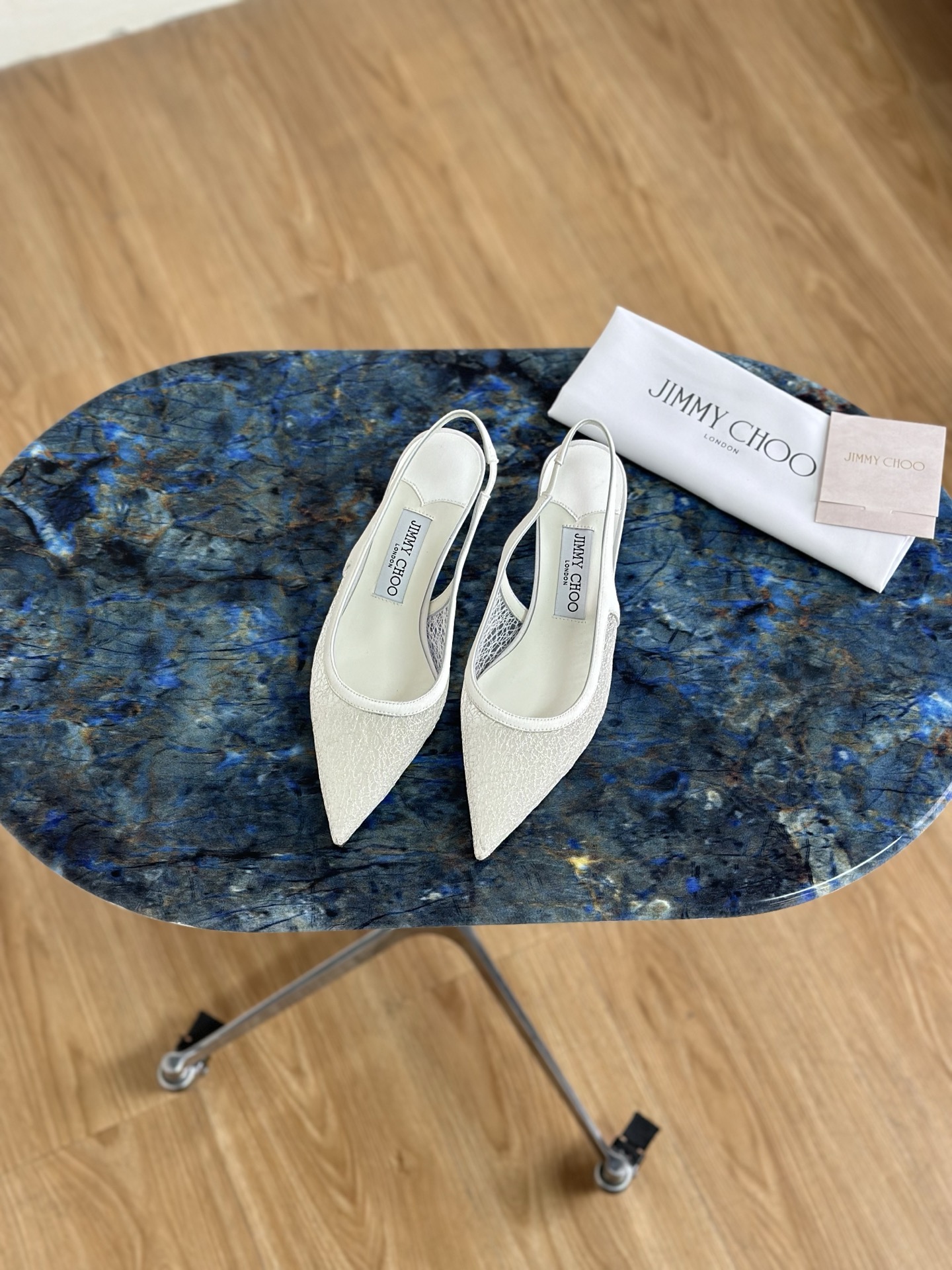 JIMMY CHOO Escarpins Sandales à talons Sandales ouvertes à l'arrière Escarpins à bout pointu Sangle en cristal + cuir de mouton importé Cuir de mouton grainé cristal