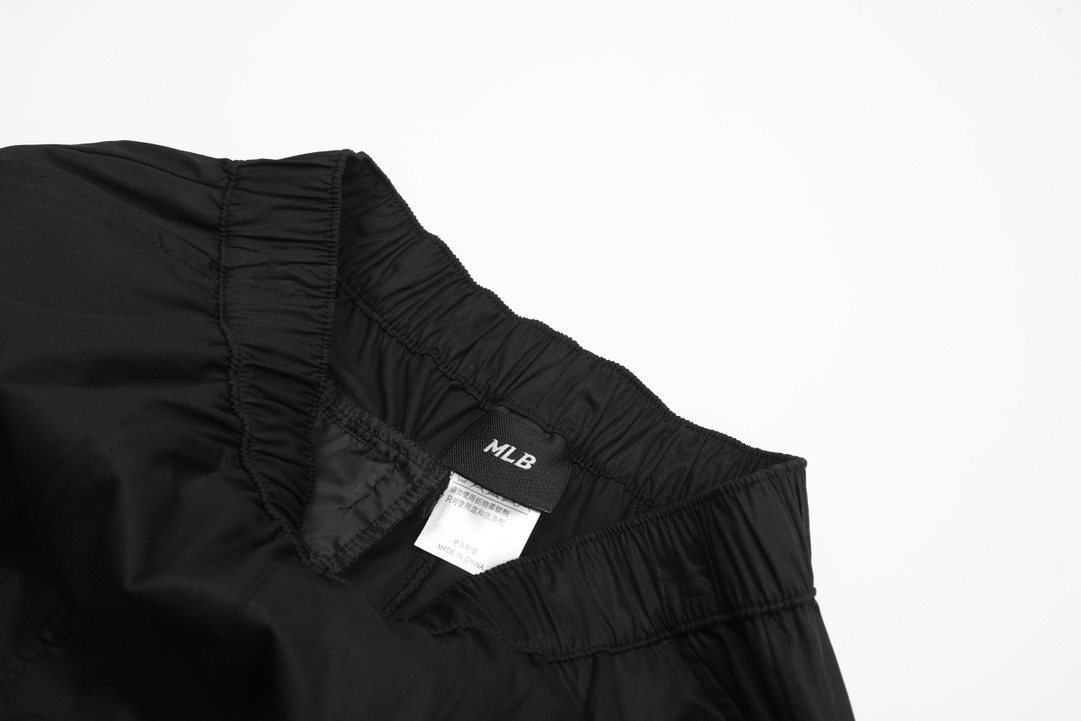 MLB Yankees Summer Shorts: Durable, Stylish, and Sunproof Sports Gear - 图片 8