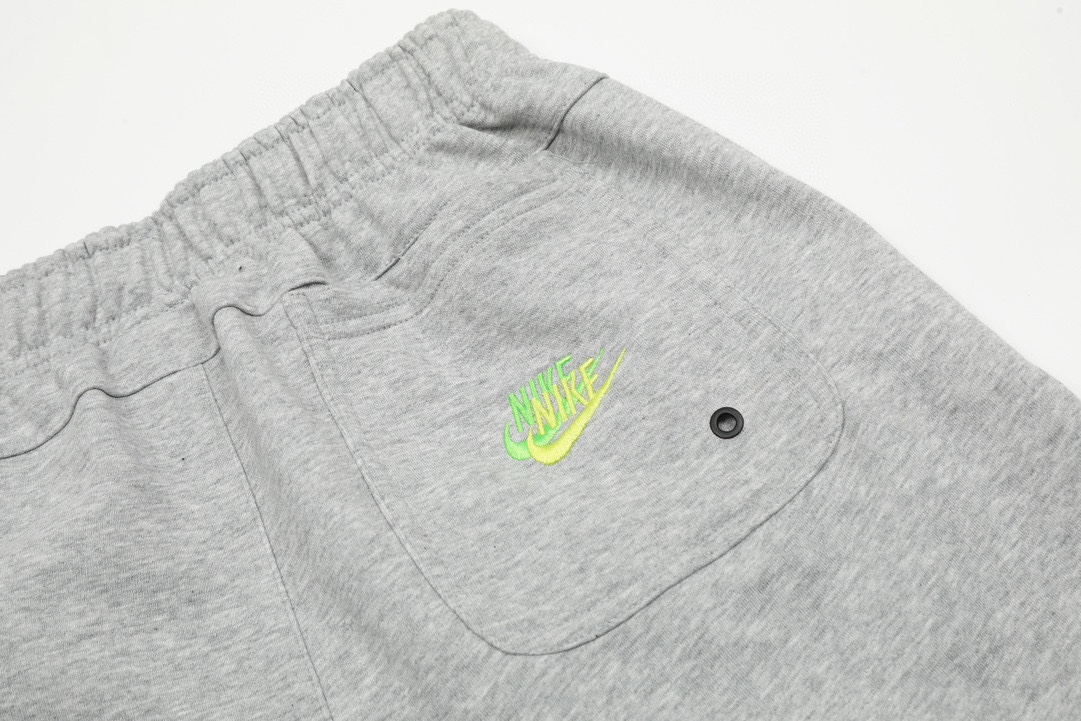 Nike Sportswear Embroidered Cotton Shorts – Premium Quality and Stylish Design - 图片 9