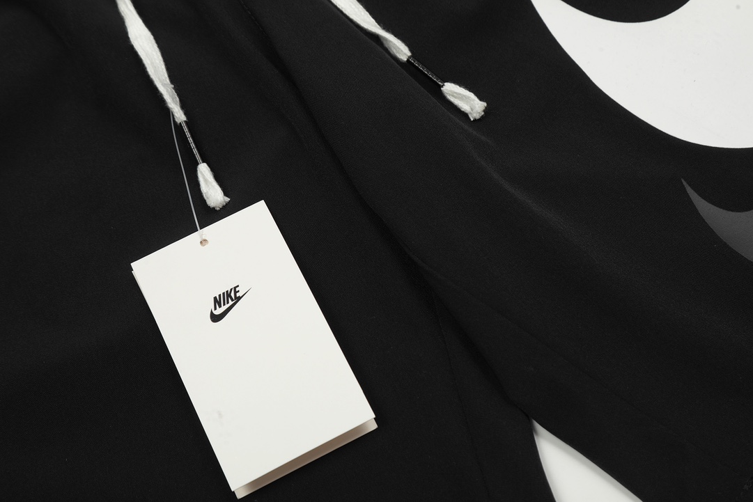 Nike Men’s Summer Running Shorts: High-End Custom Design, Loose Fit Waist, Classic Logo. - 图片 6