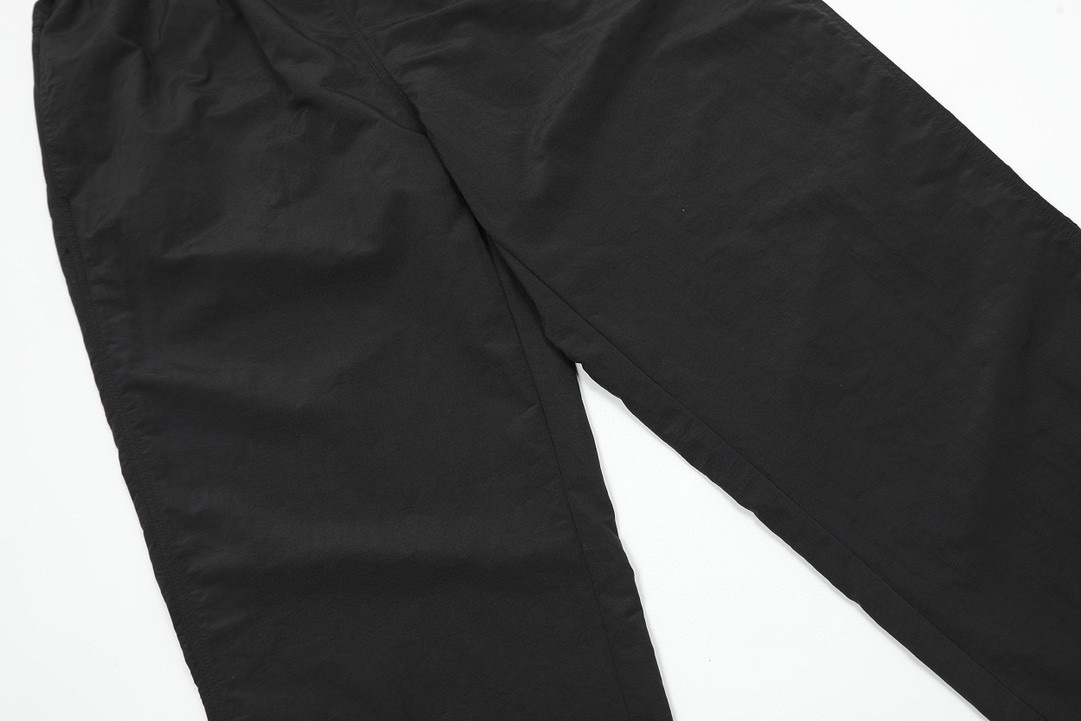 Stussy x Nike Basketball Shorts Collaboration: Street Culture Meets Sportswear - 图片 7